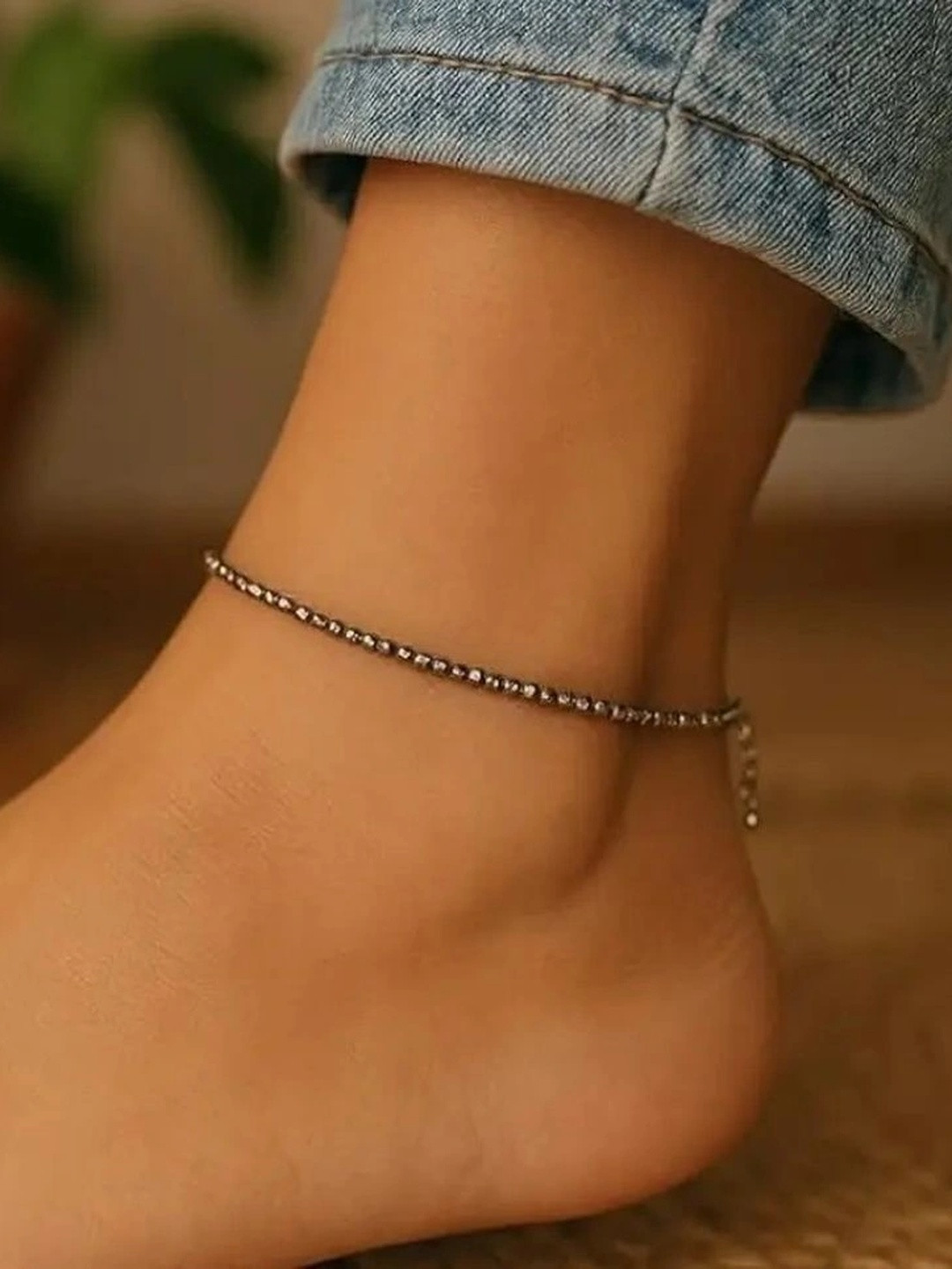 TRUEBUY Raw Pyrite Minimalist Ankle Chain