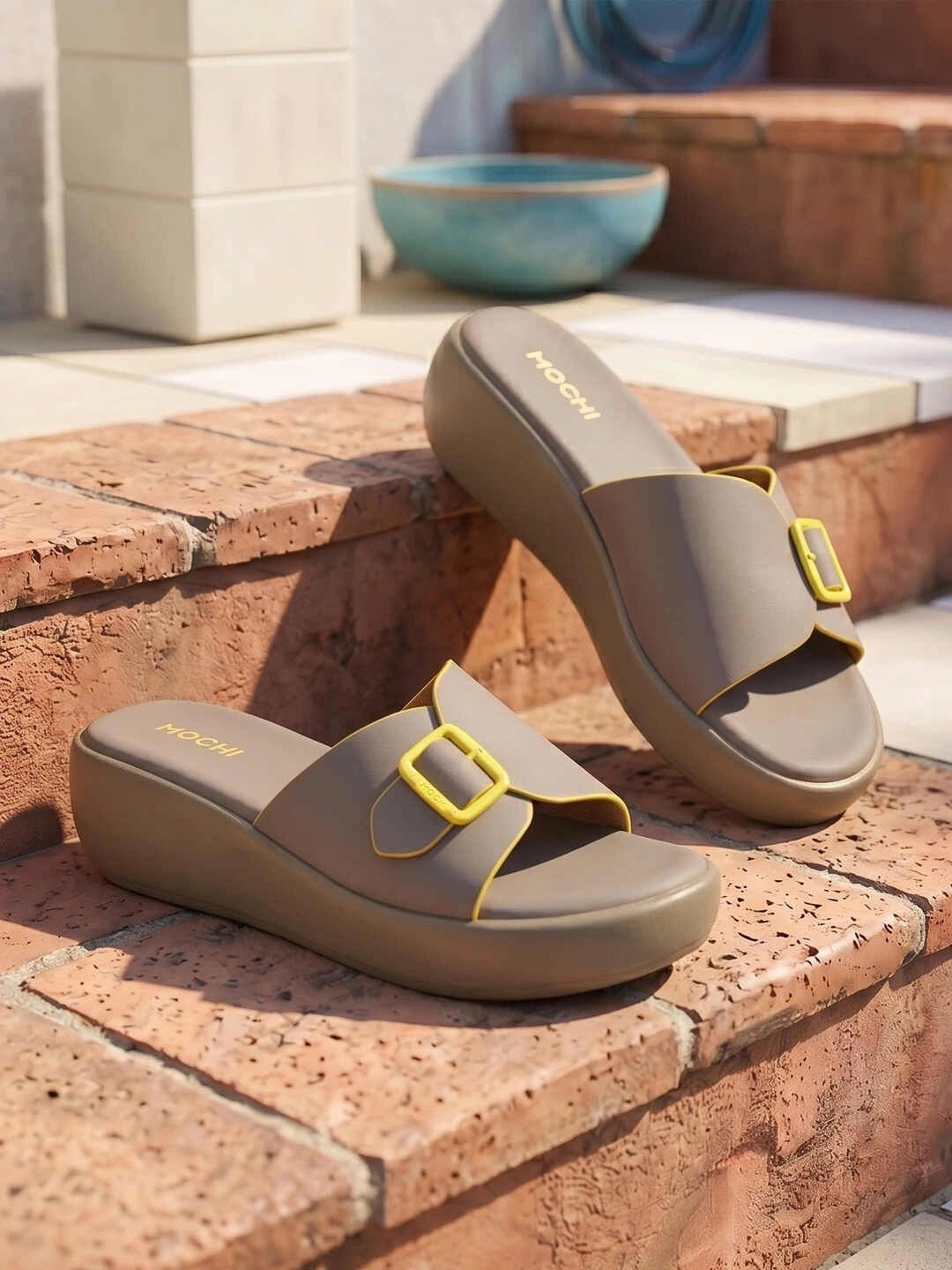 Mochi Wedge Sandals with Buckles