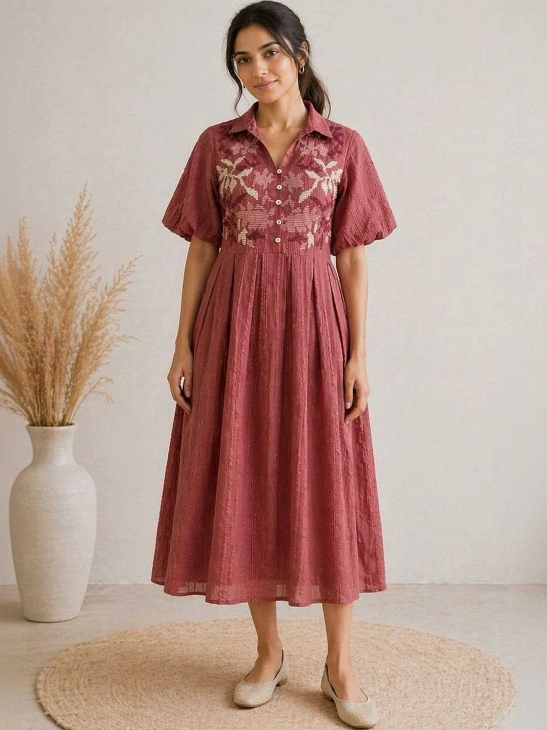 CUSTARD Embellished Embroidered Puff Sleeve A-Line Midi Dress