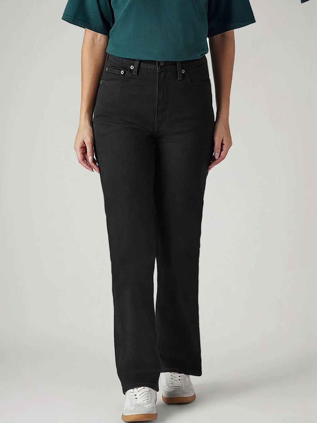 Levis Women Classic Straight Fit High-Rise Stretchable Jeans