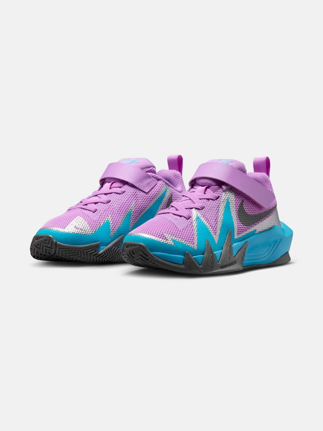 Nike S.T. Dynamite Younger Kids' Basketball Shoe