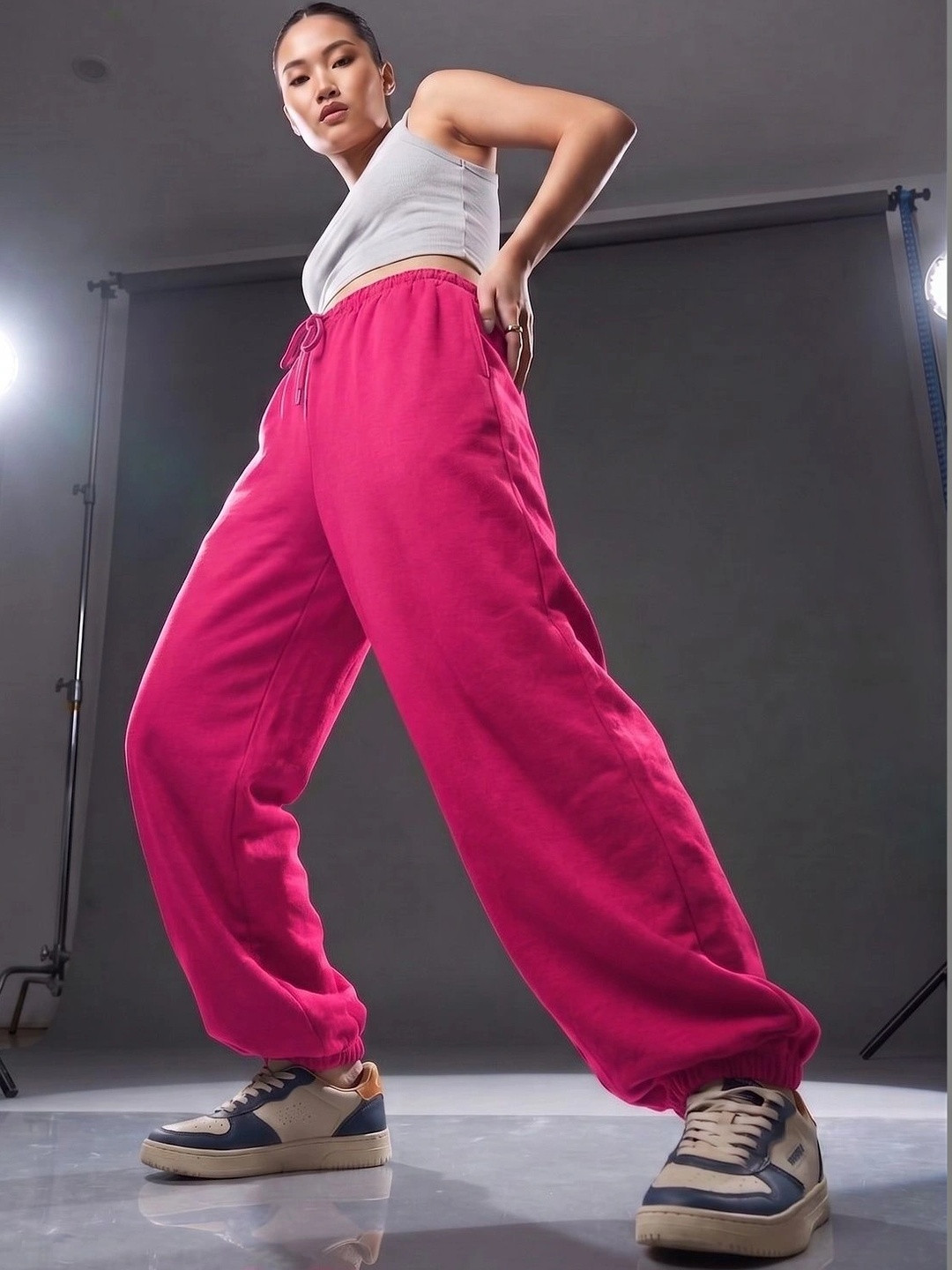 Roadster Women Relaxed Fit Training Joggers