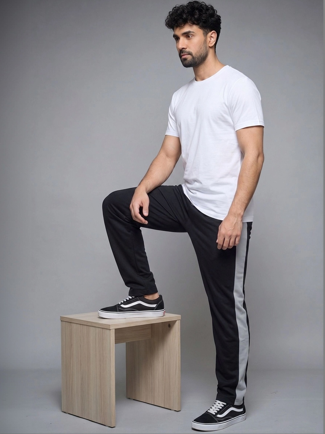 HERE&NOW Men Regular Fit Training Joggers