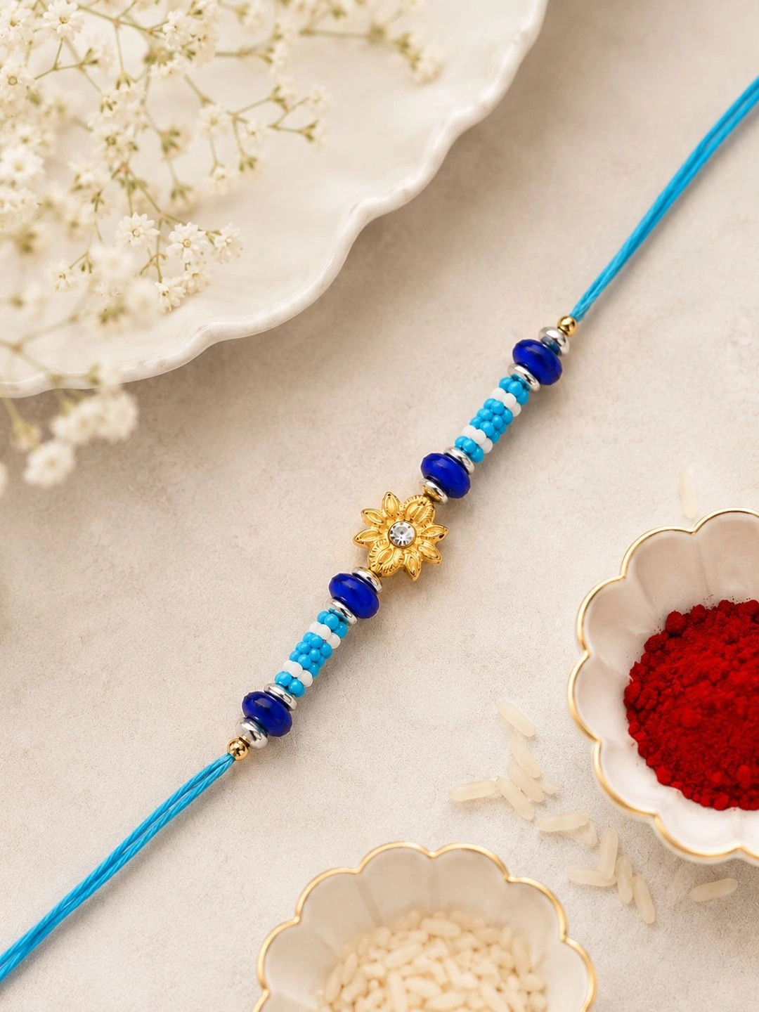 Aapno Rajasthan Stone-Studded & Beaded Thread Rakhi