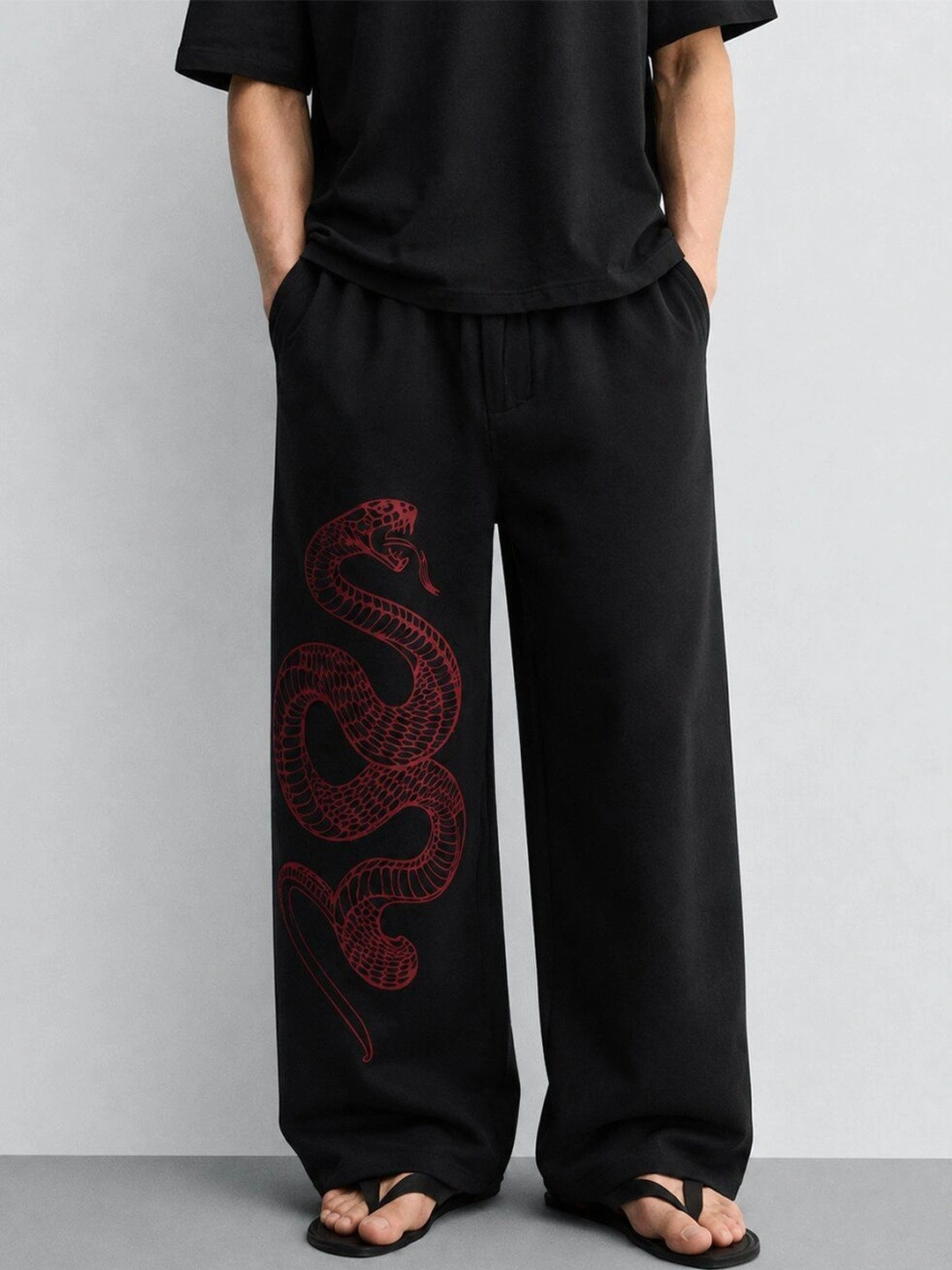 GENRAGE Men Printed Cotton Baggy-Fit Mid-Rise Joggers