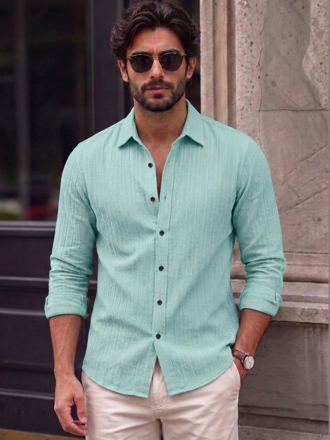 FINIVO FASHION Textured Long Sleeves Slim Fit Casual Shirt