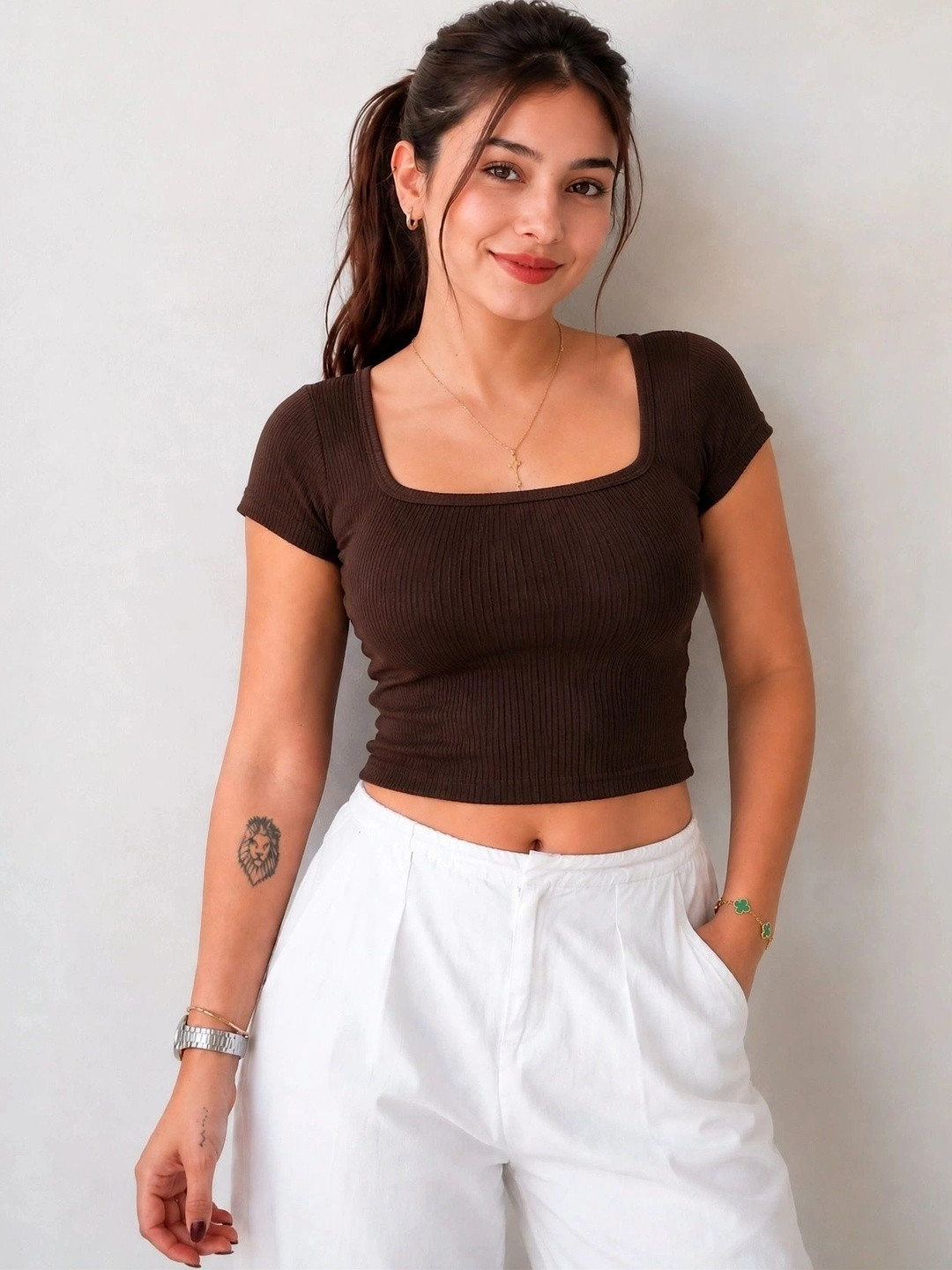 GLOWBERRY Cotton Crop Top