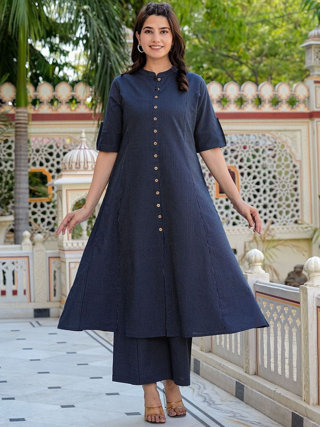 IKRASS Striped Printed Mandarin Collar A-Line Kurta with Trousers