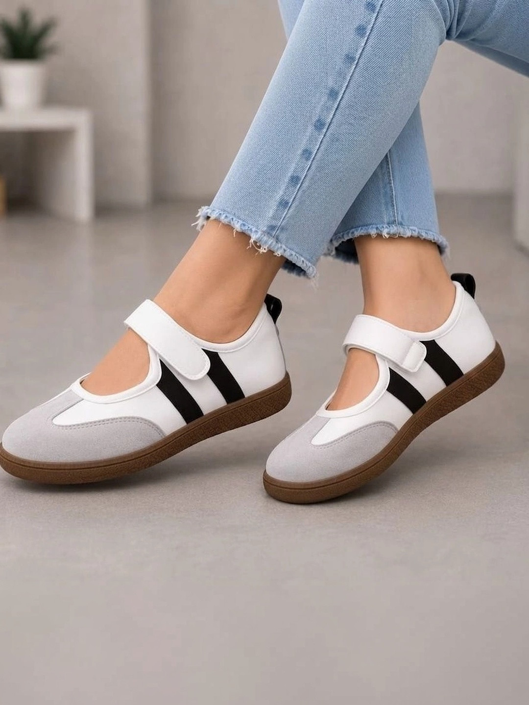 Shozie Colourblocked Round Toe Velcro Ballerinas