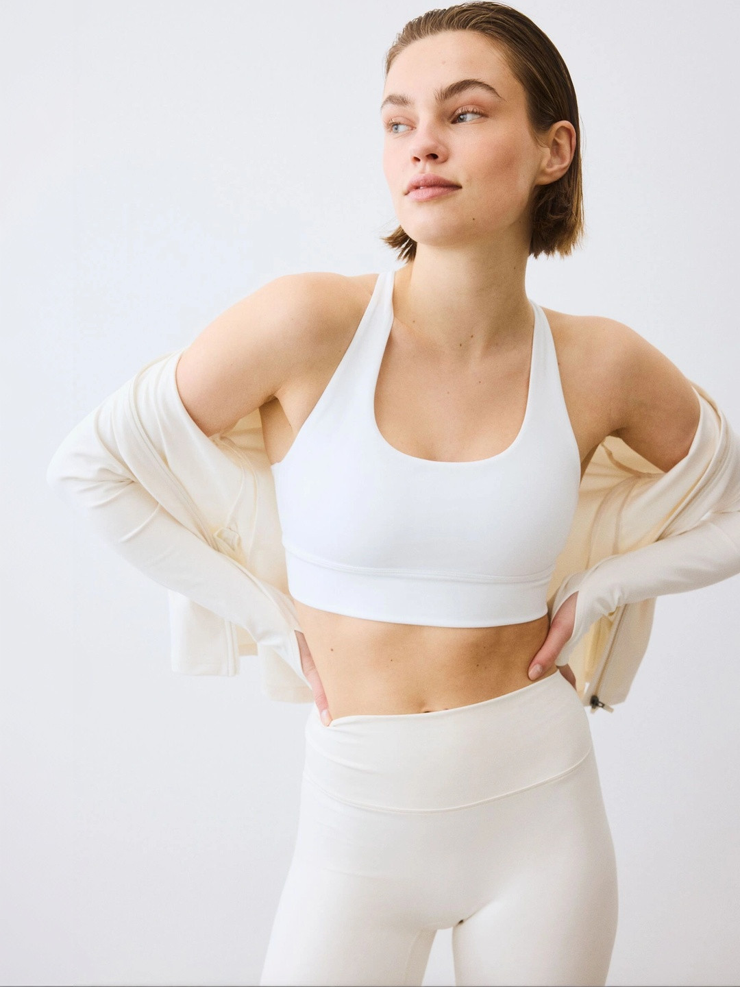 H&M MOVE Medium Support Sports Bra With SoftMove