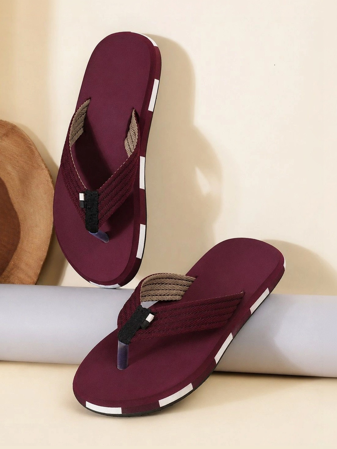 ENRIZZ Men Colourblocked Thong Flip-Flops