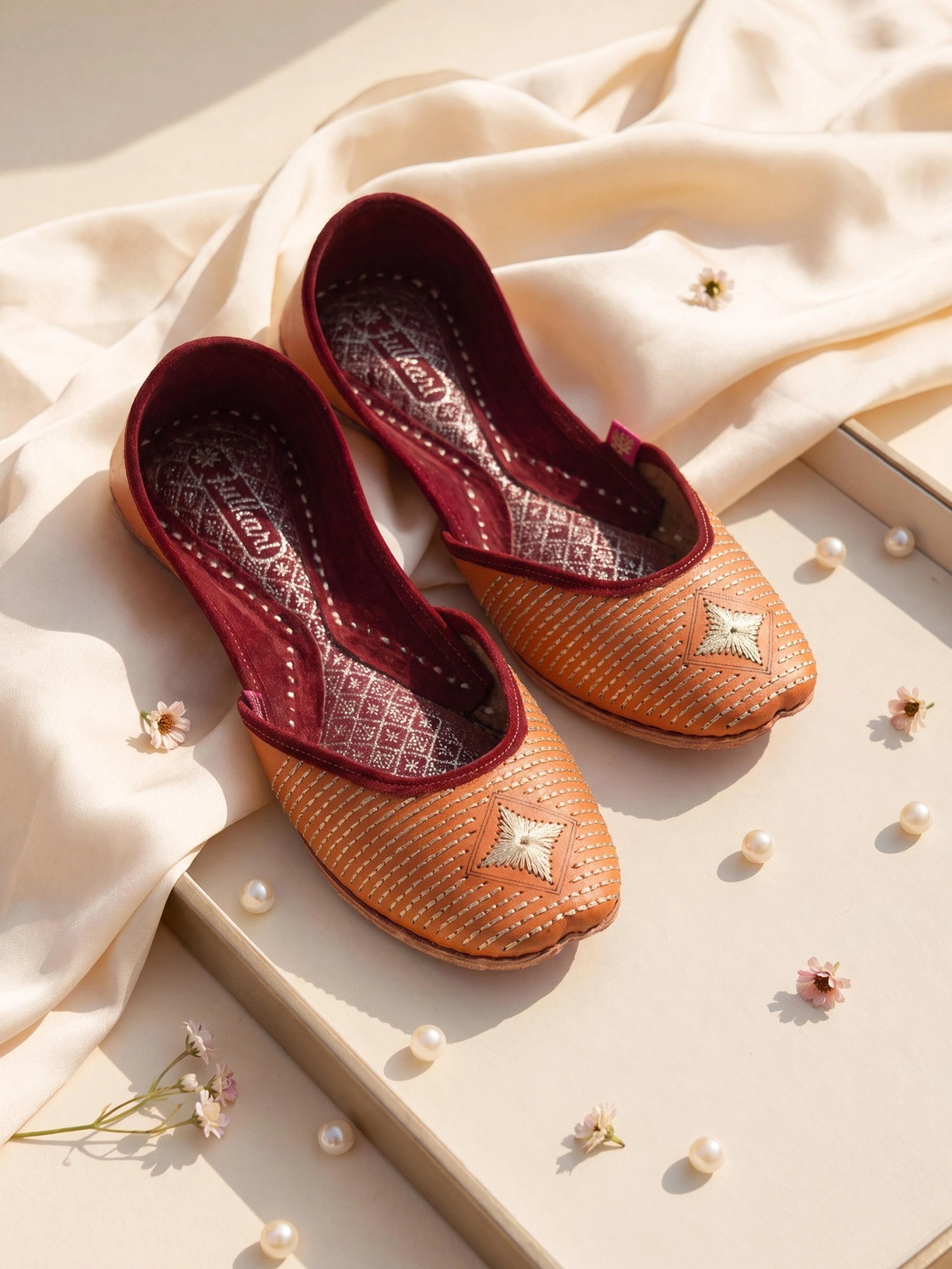 Fulkari Women Embellished Ethnic Round Toe Mojaris