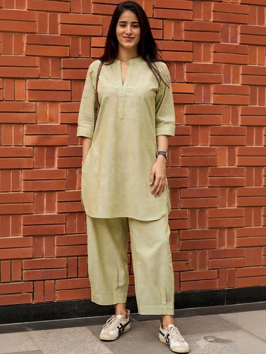 YUVVIK Cotton Solid Tunic with Trousers