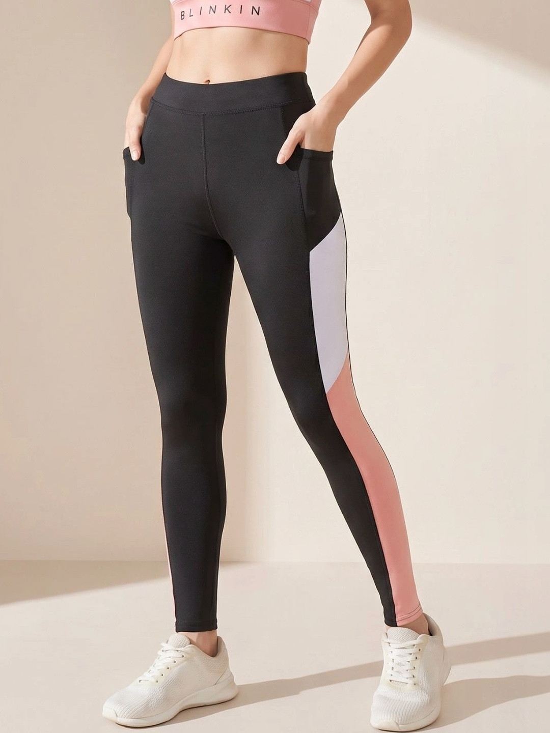 Blinkin Colourblocked High-Rise Ankle Length Tight