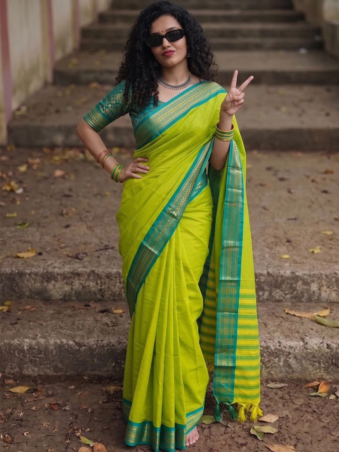 SILKWEAR Striped Zari Silk Cotton Handloom Paithani Saree