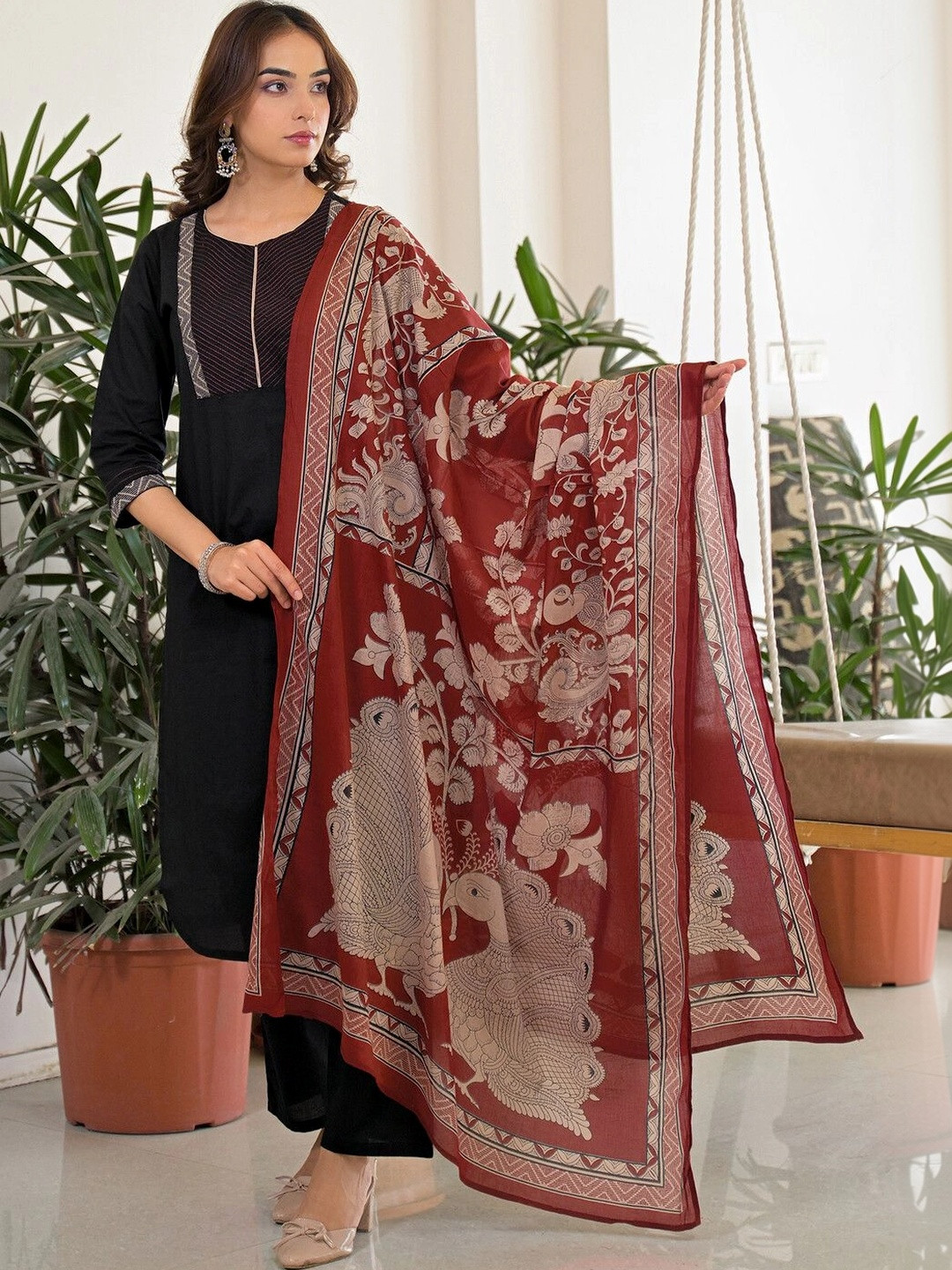 SANISA Women Ethnic Motifs Regular Kurta with Trousers & With Dupatta
