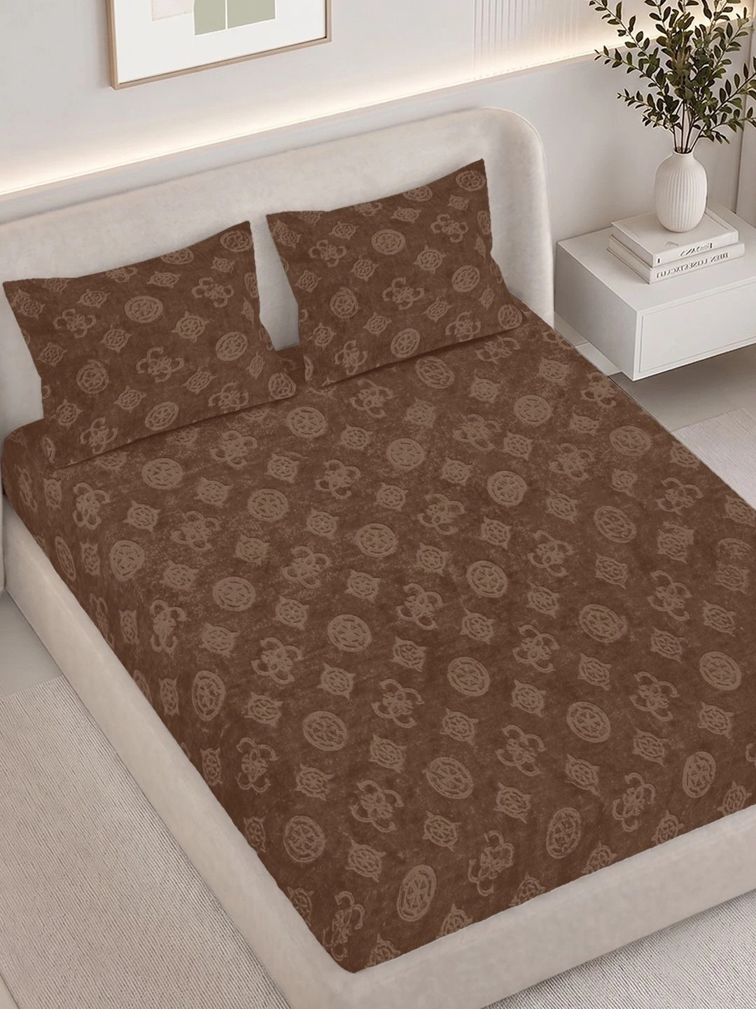 FABINALIV Brown Geometric Wool Skin-Friendly 300 TC Fitted King Fine Bedsheet with 2 Pillow Covers-98 x 89 inches