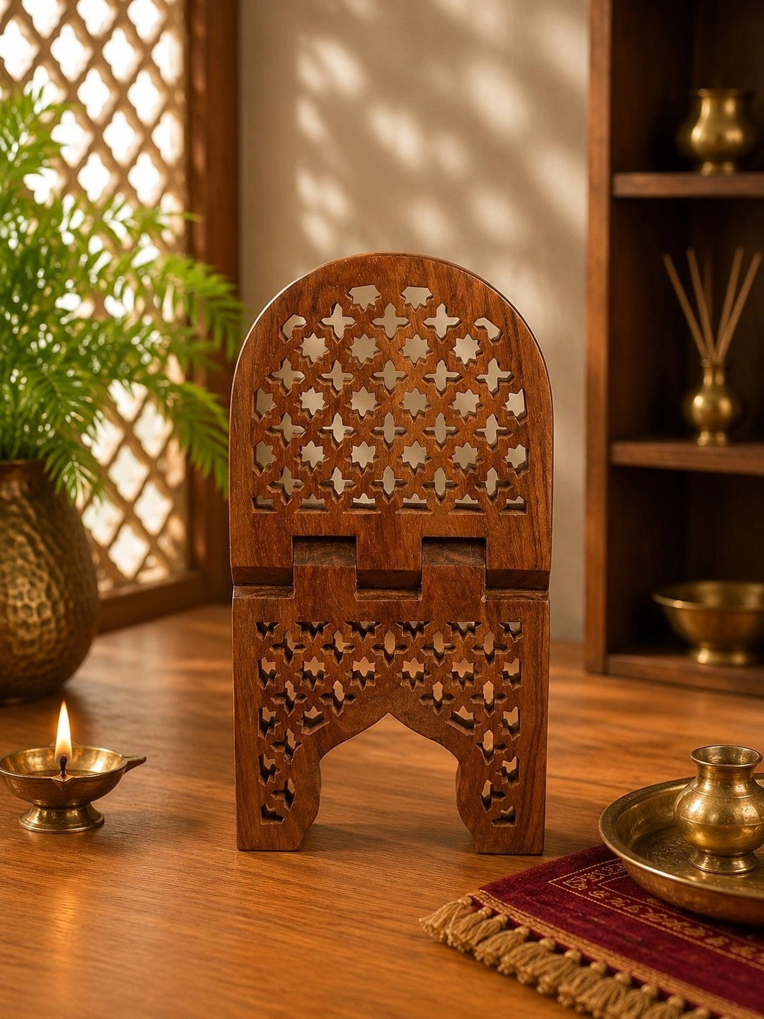 Classical Youth Wood Foldable Holy Book Stand