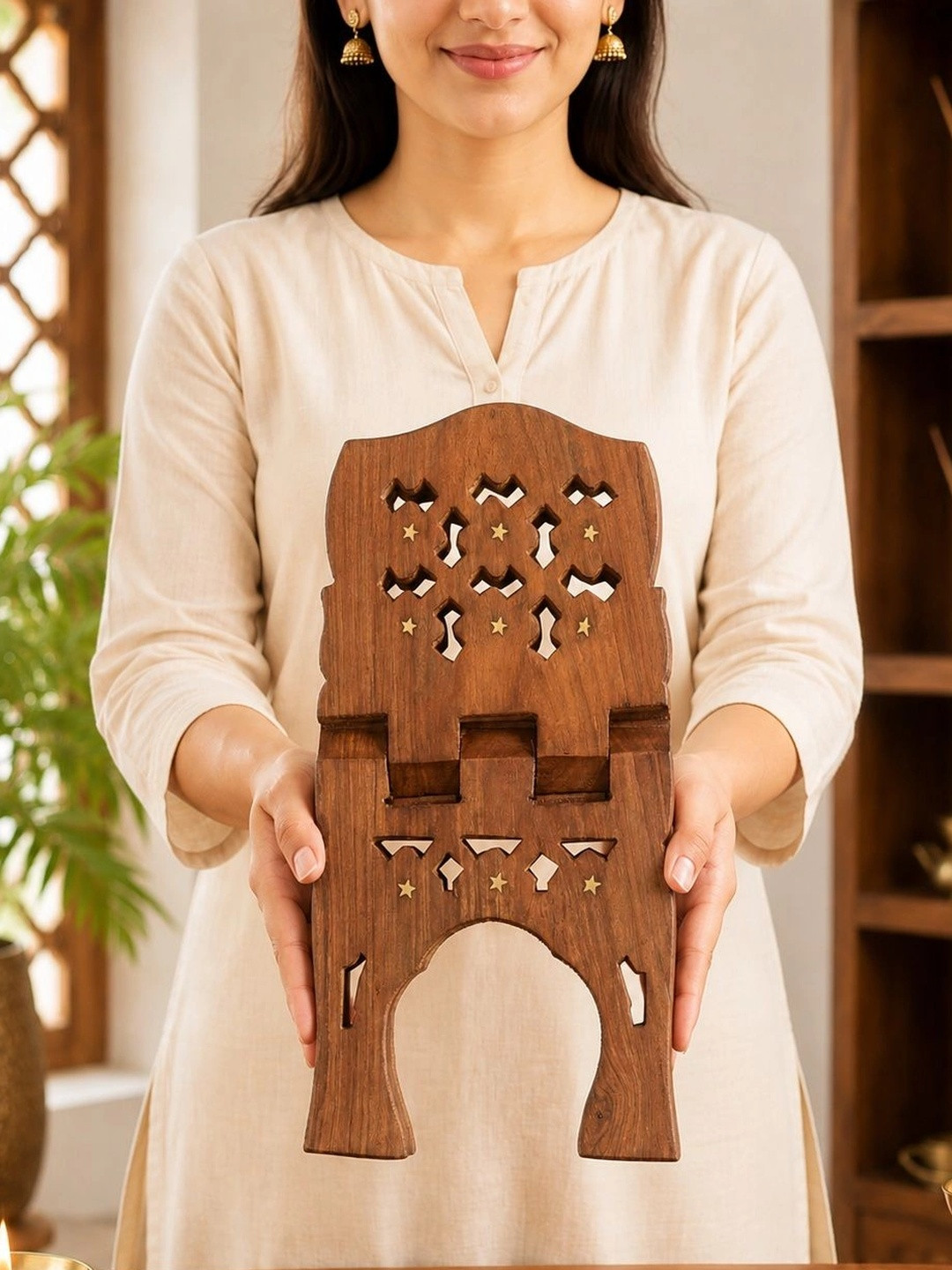 Classical Youth Wood Foldable Holy Book Stand