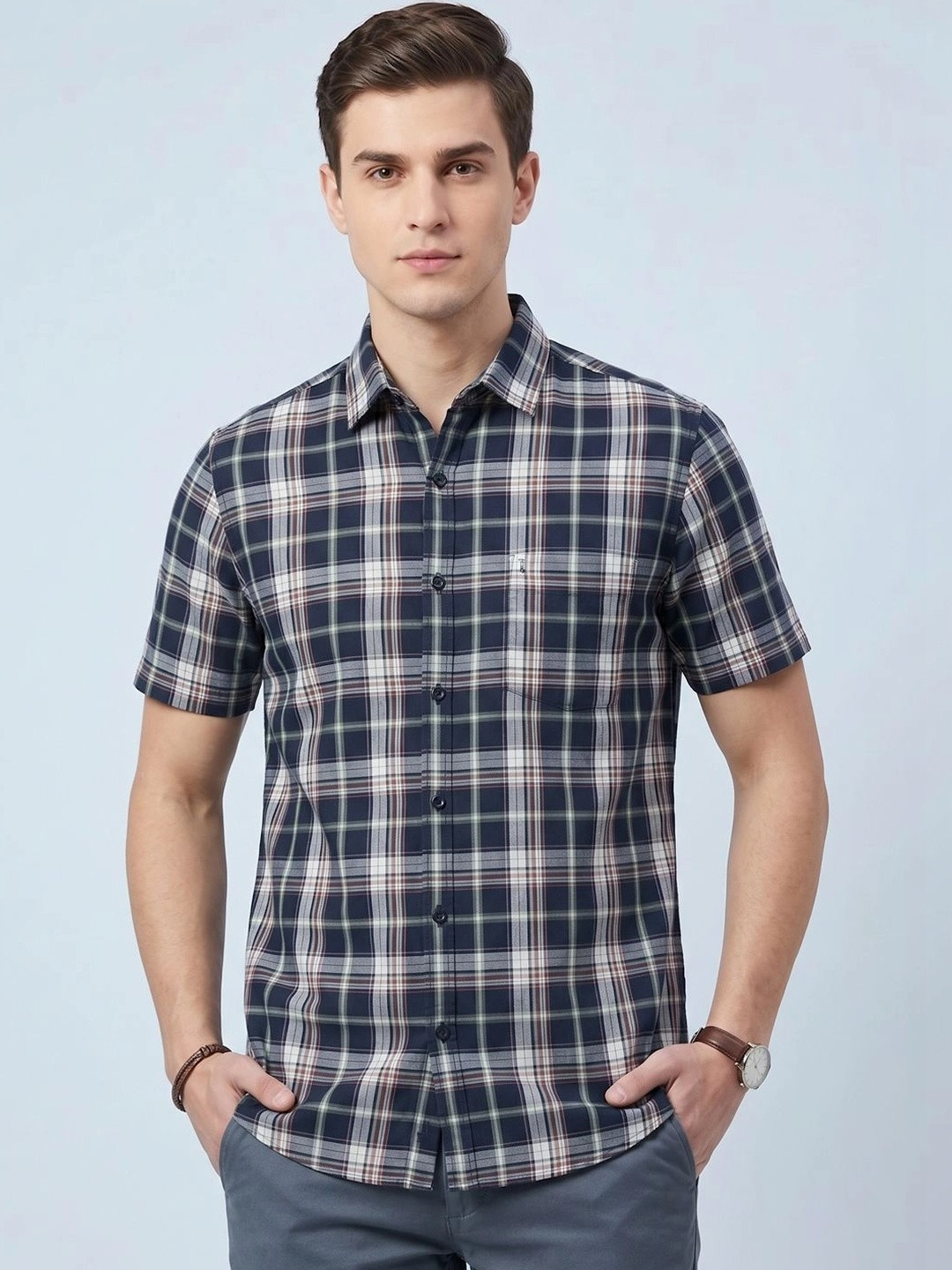 Roadster Men Checked Casual Shirt