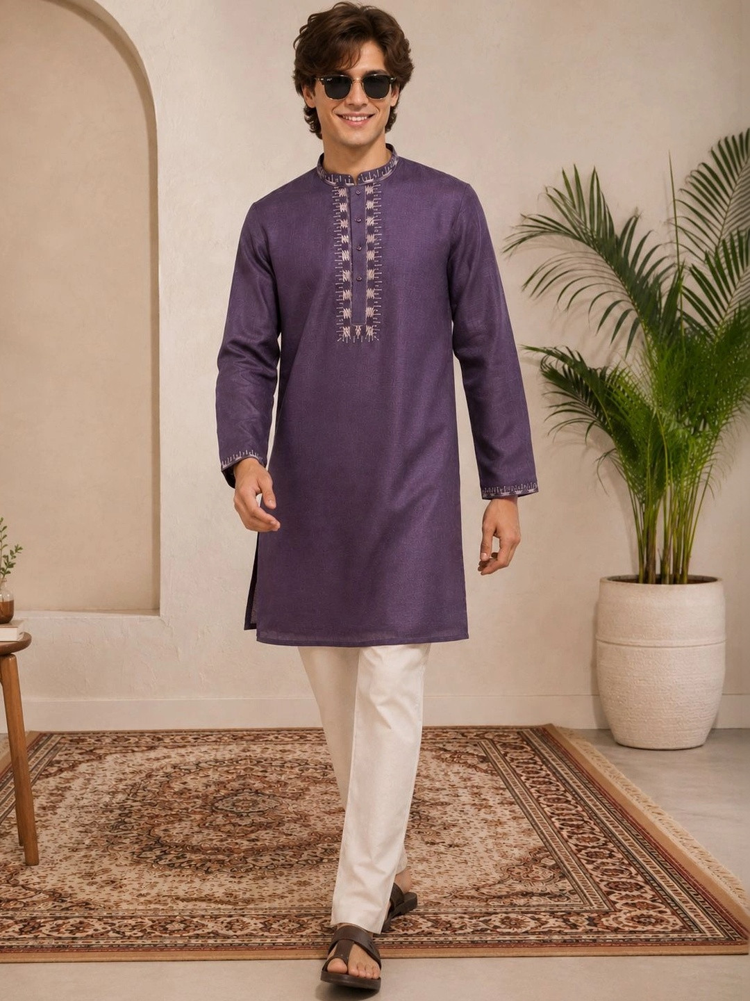 Anouk Men Embellished Thread Work Kurta
