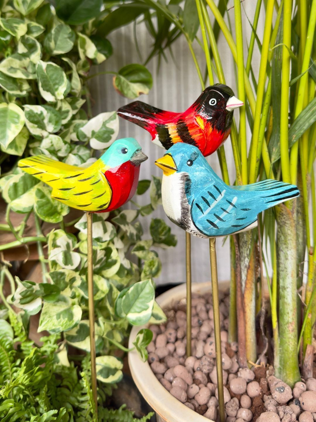 Atrangi Studio 3 Pieces Sorted Bird Wooden Garden Stakes