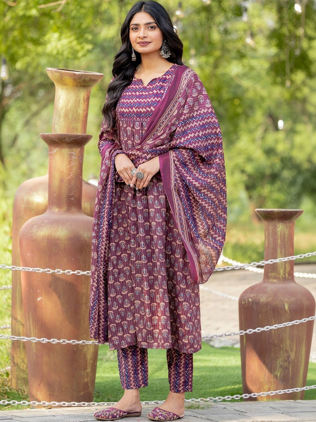 Merira Women Ethnic Motifs Printed Empire Kurta with Trousers & With Dupatta