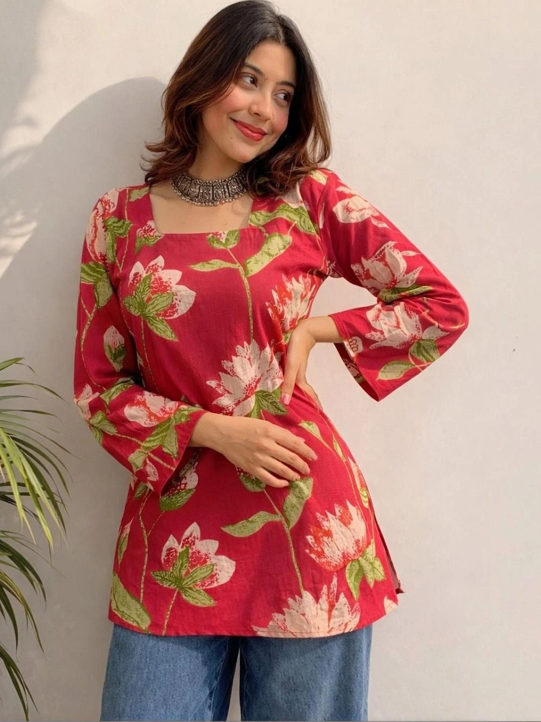 Shedika Women Floral Printed Flared Sleeves Floral Kurta