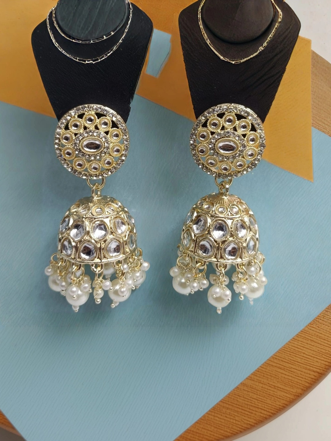 Sinrela Circular Jhumkas Earrings