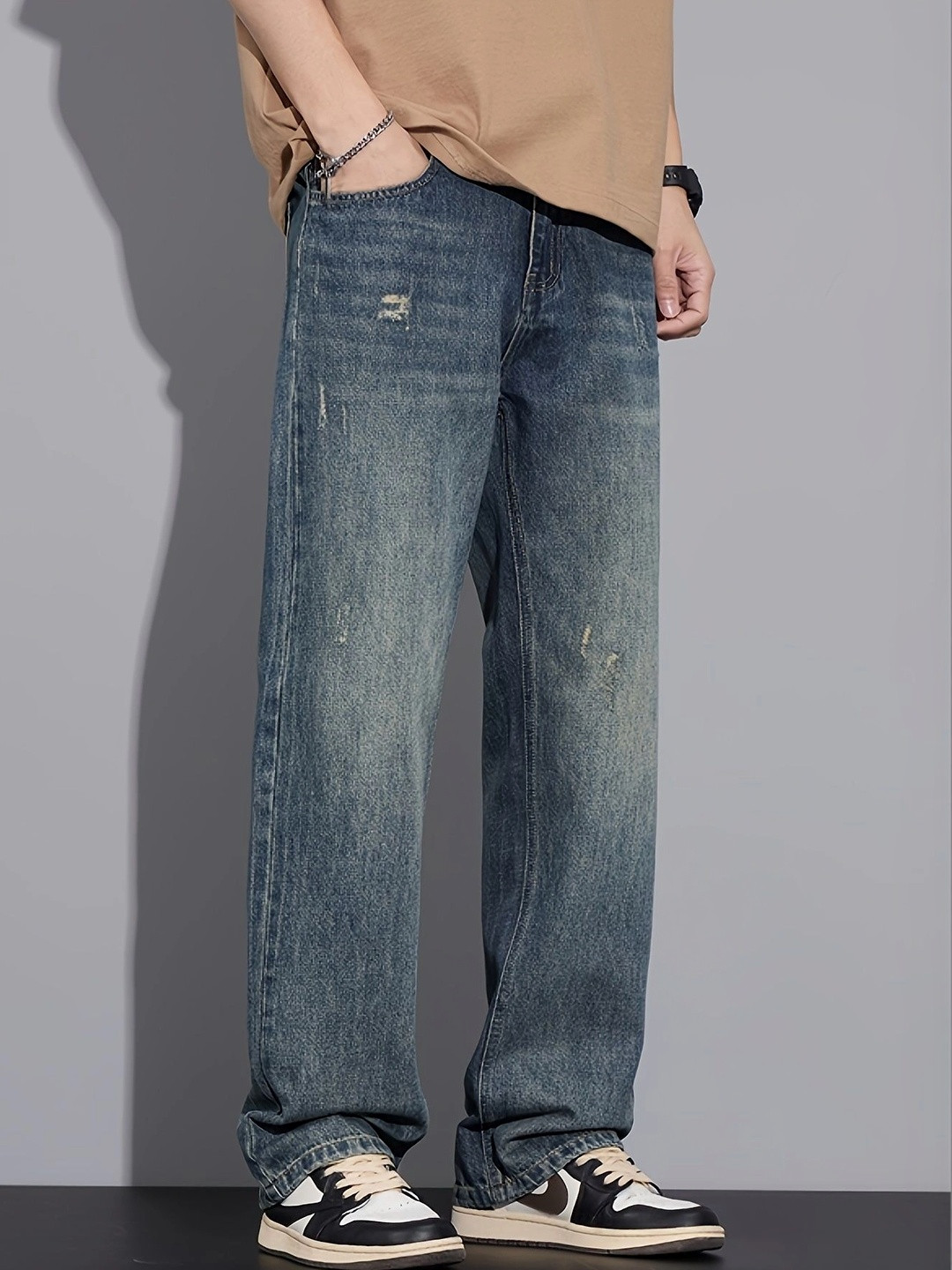 Encrypt Men Regular Fit High-Rise Low Distress Jeans