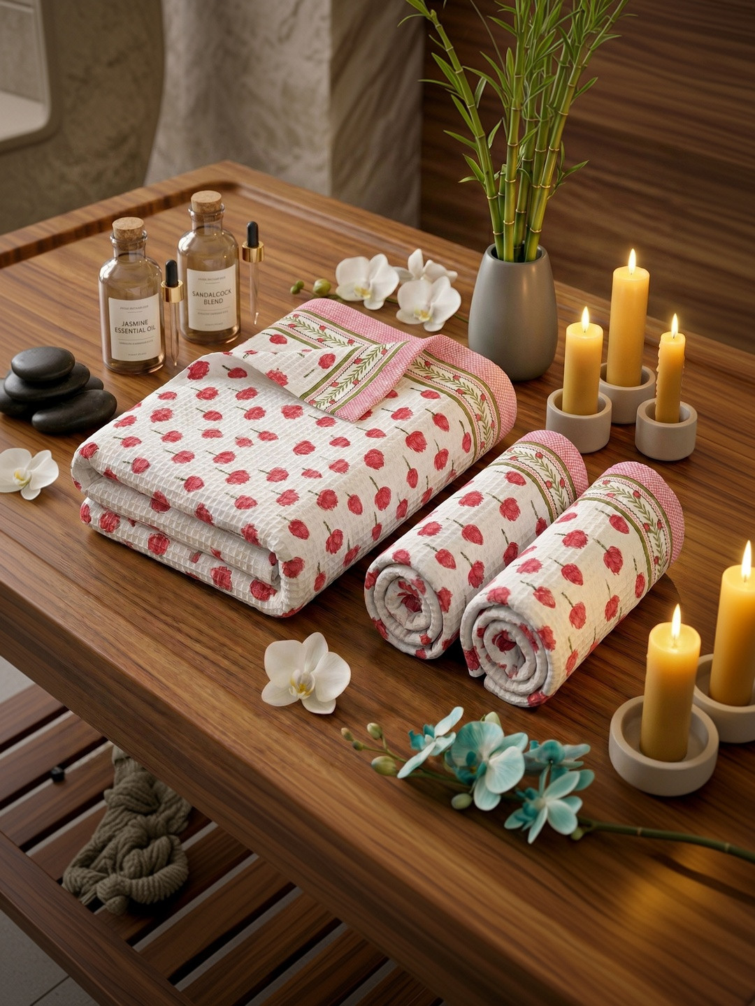 MAFATLAL White & Pink 3 Piece Printed Cotton 250 GSM Towel Set