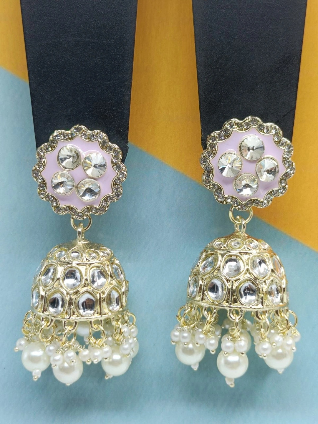 Sinrela Floral Jhumkas Earrings