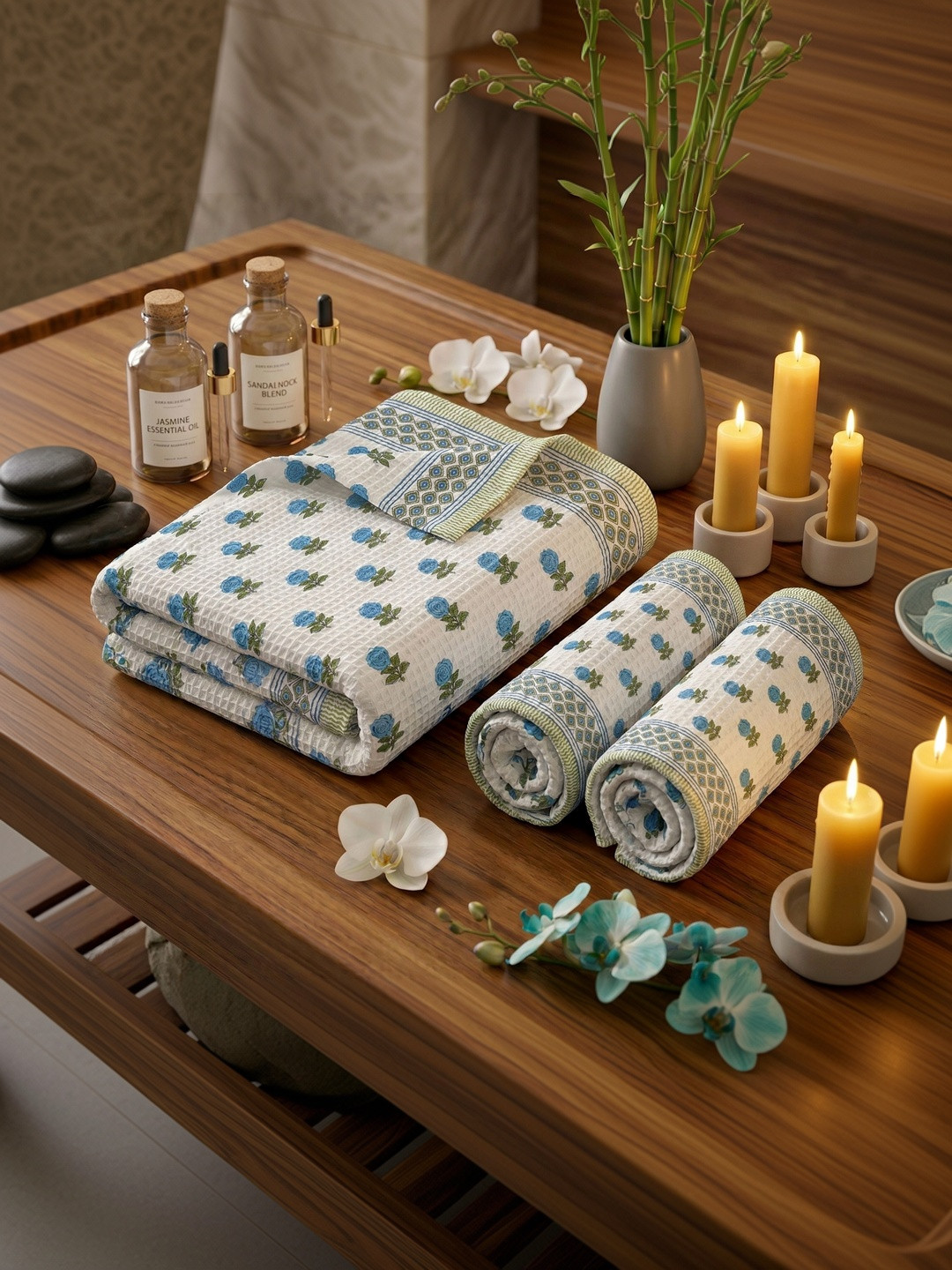 MAFATLAL White & Blue 3 Piece Printed Cotton 250 GSM Towel Set