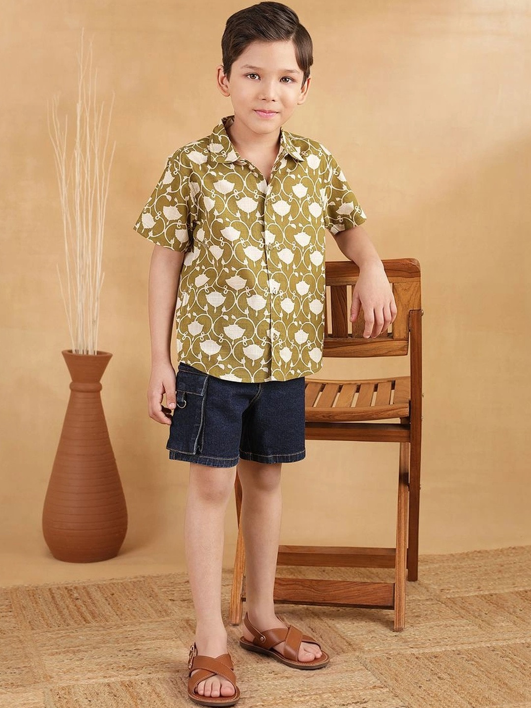 Fabindia Boys Floral Printed Casual Shirt