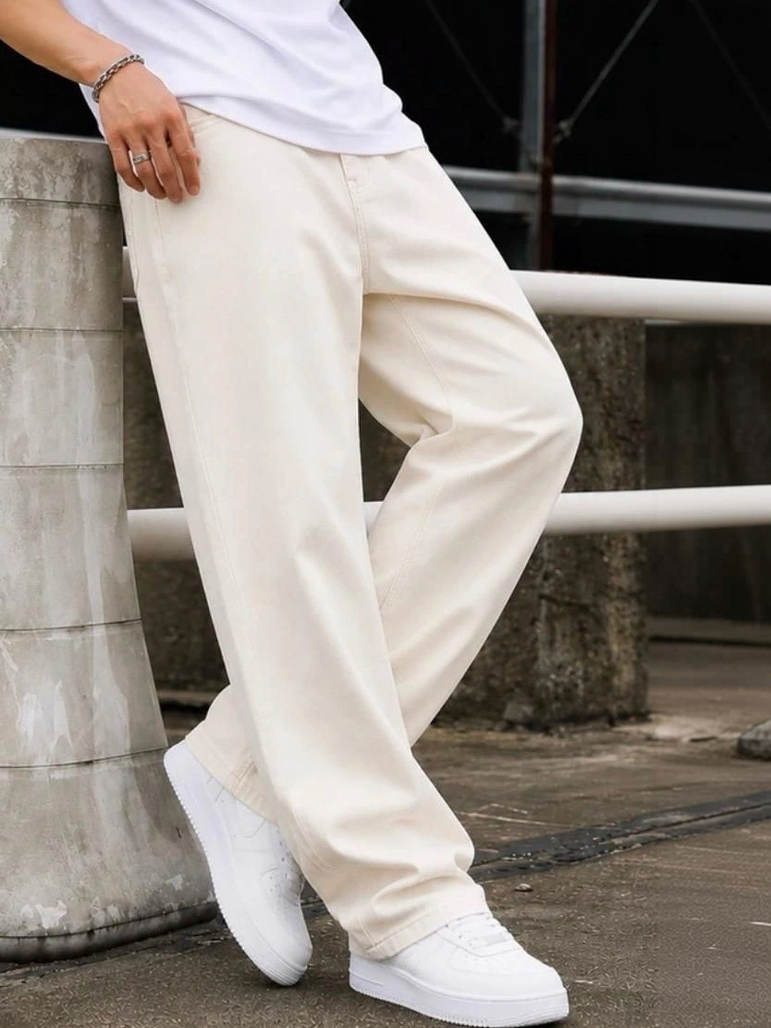 FLAYING Men Relaxed Fit Mid-Rise Jeans