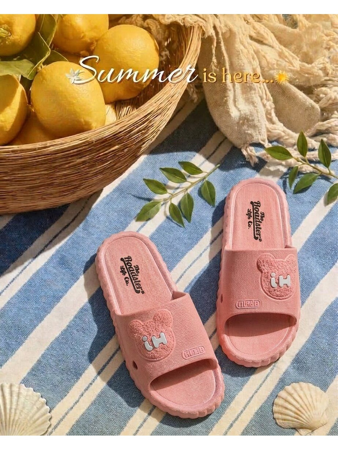 Roadster Women Embellished Sliders