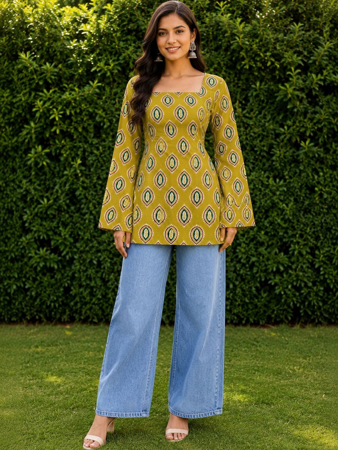 DIORICA Women Ethnic Motifs Printed Flared Sleeves Kurta