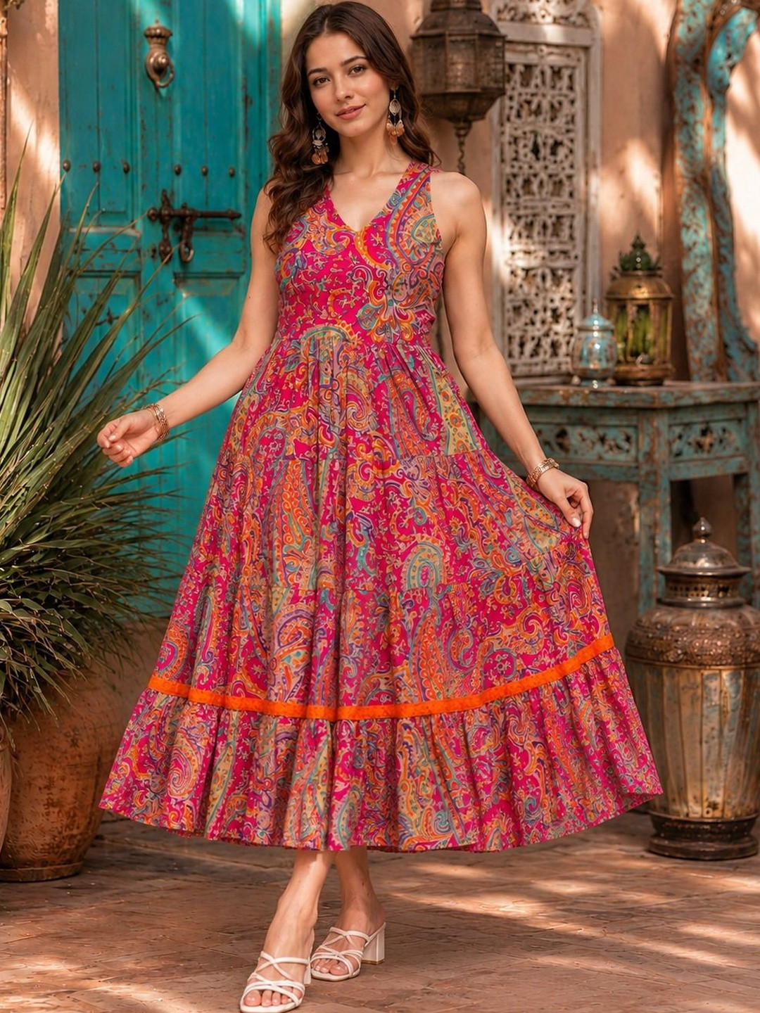 LIAPARO Paisley Printed V-Neck Pure Cotton Kurti