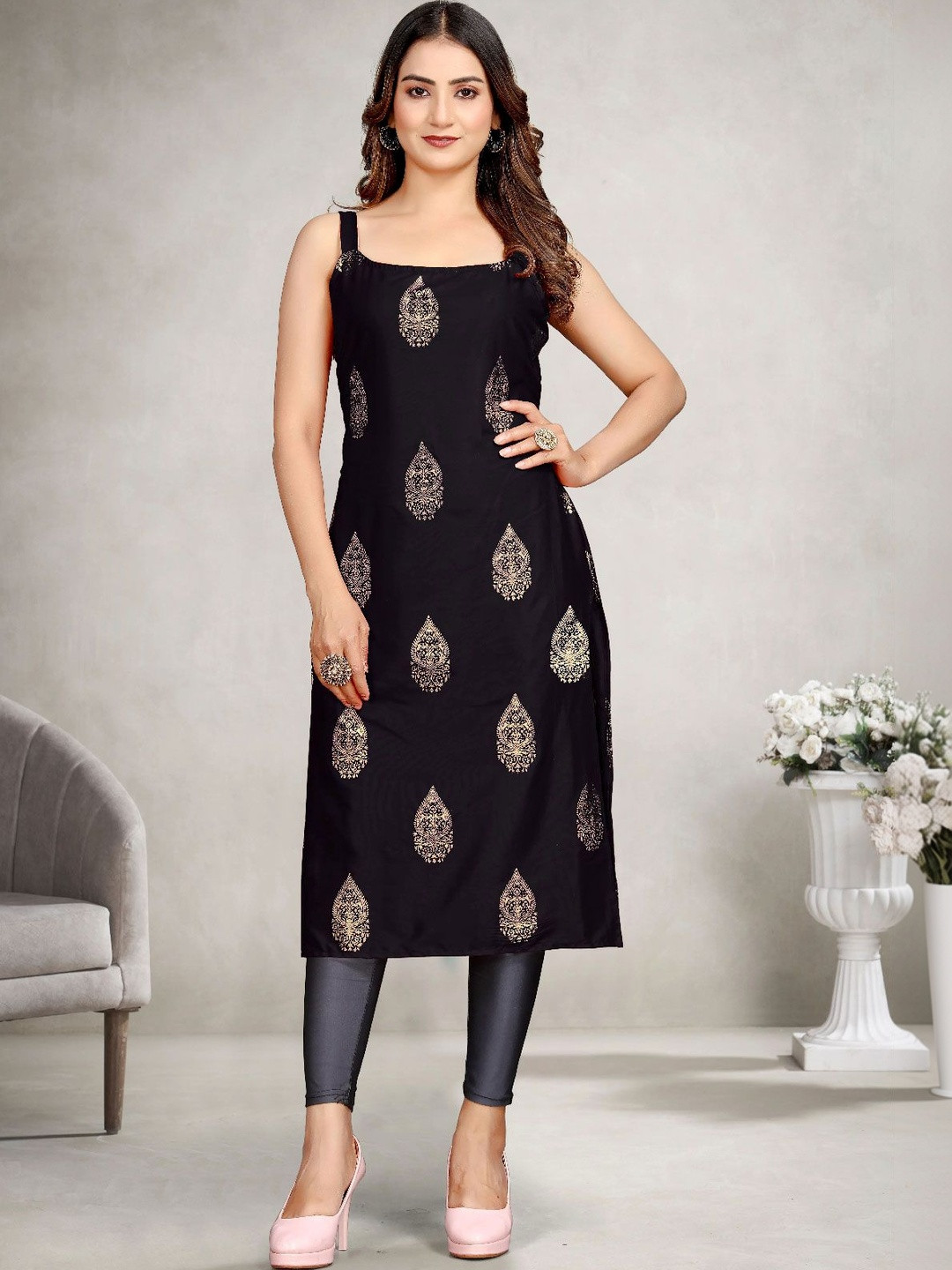 Vastrangam Ethnic Motifs Printed Kurti