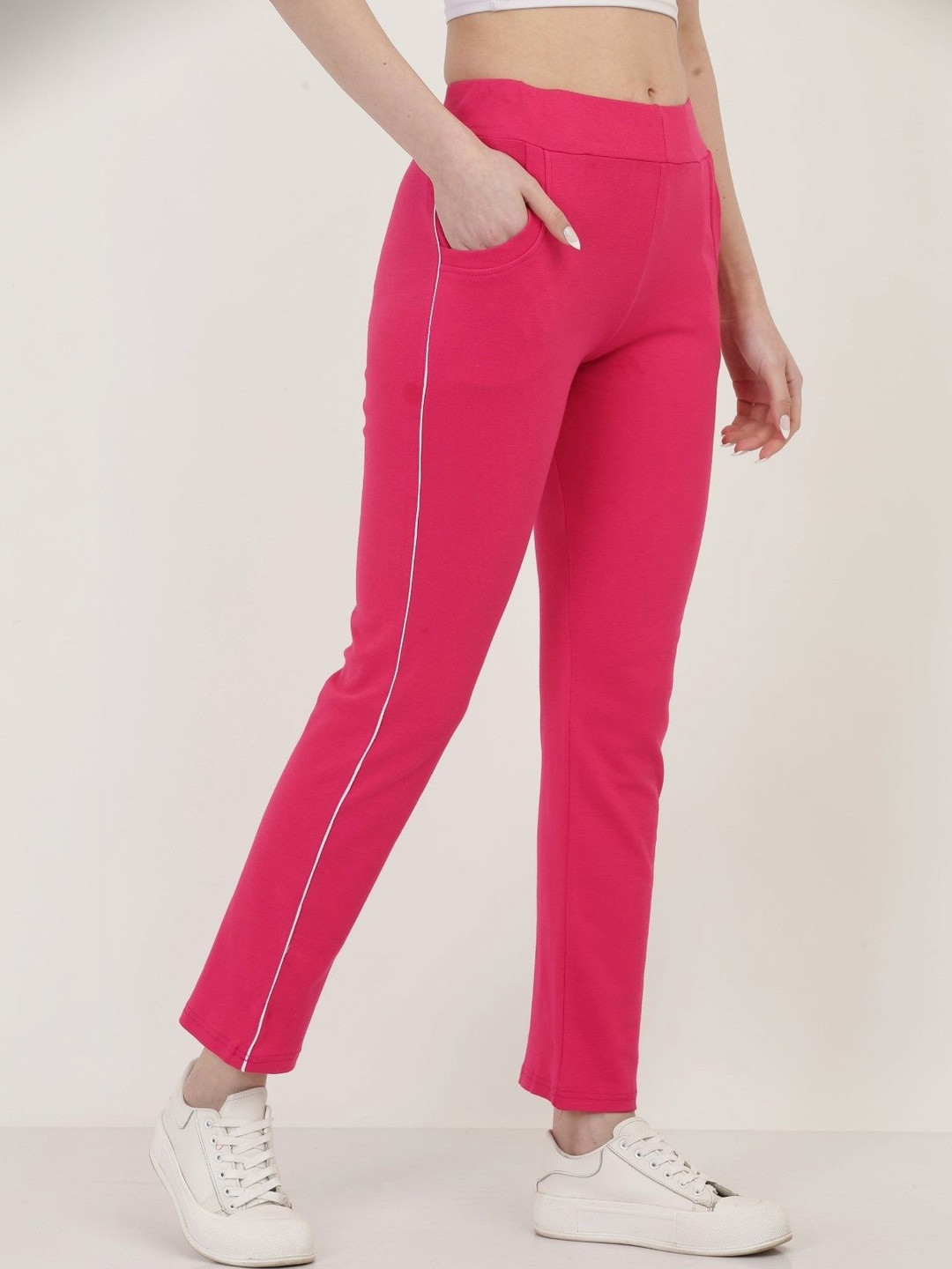 DDASPRATION Women Regular Fit Training Track Pants
