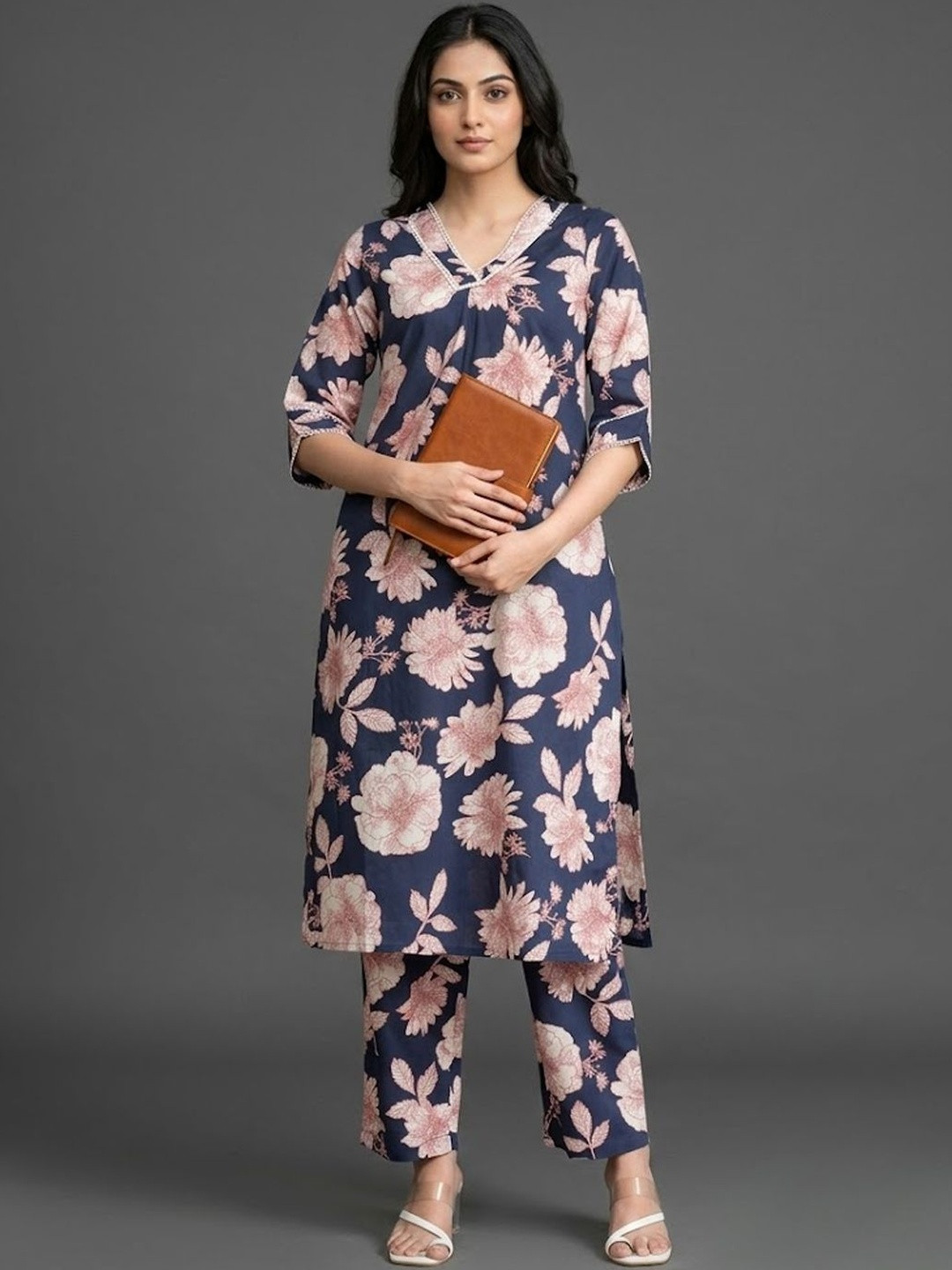 Navibhu Office-Wear Women Floral Printed Regular Pure Cotton Kurta with Trousers