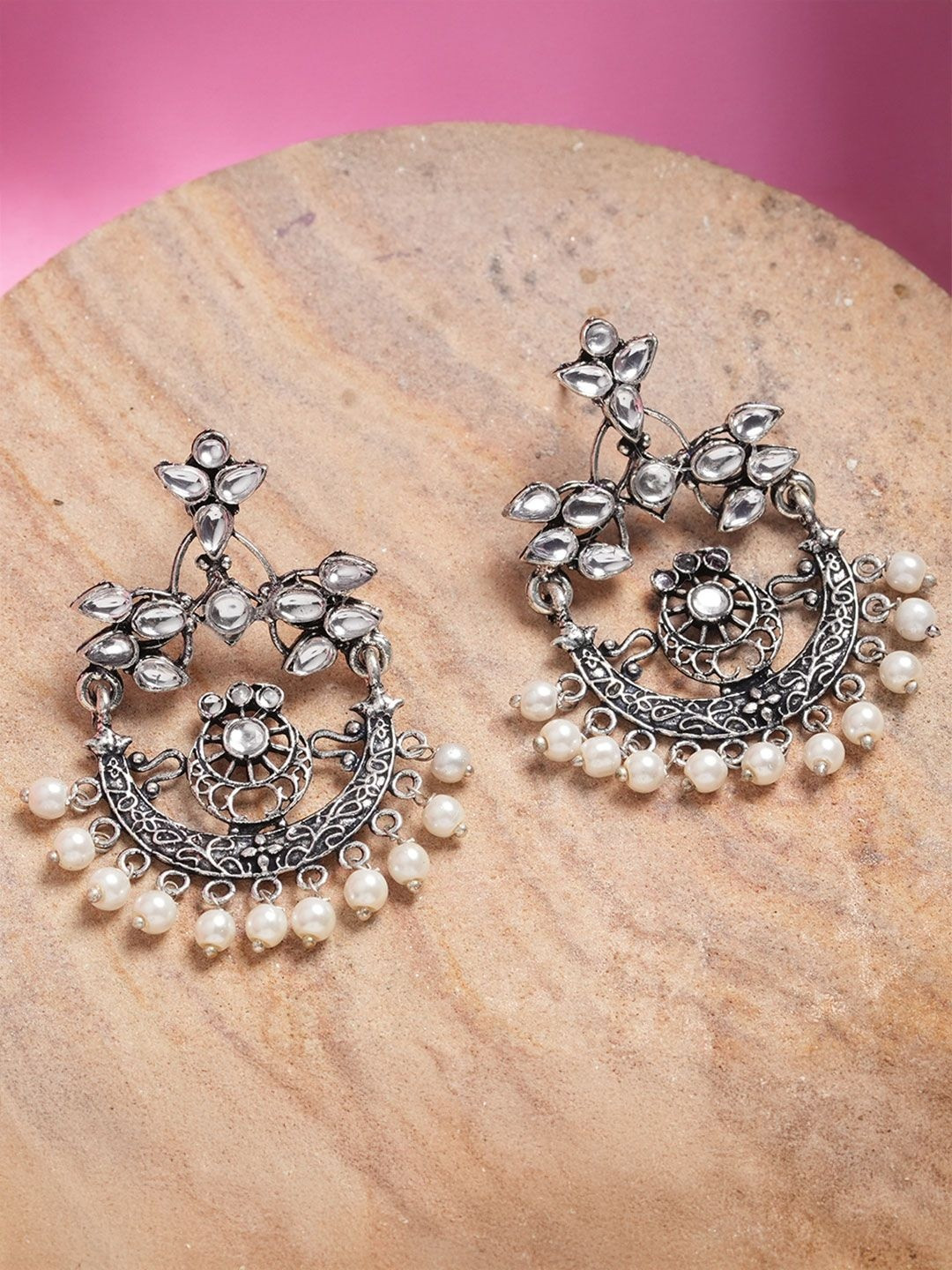 Stylishkudi Crescent Shaped Chandbalis Earrings
