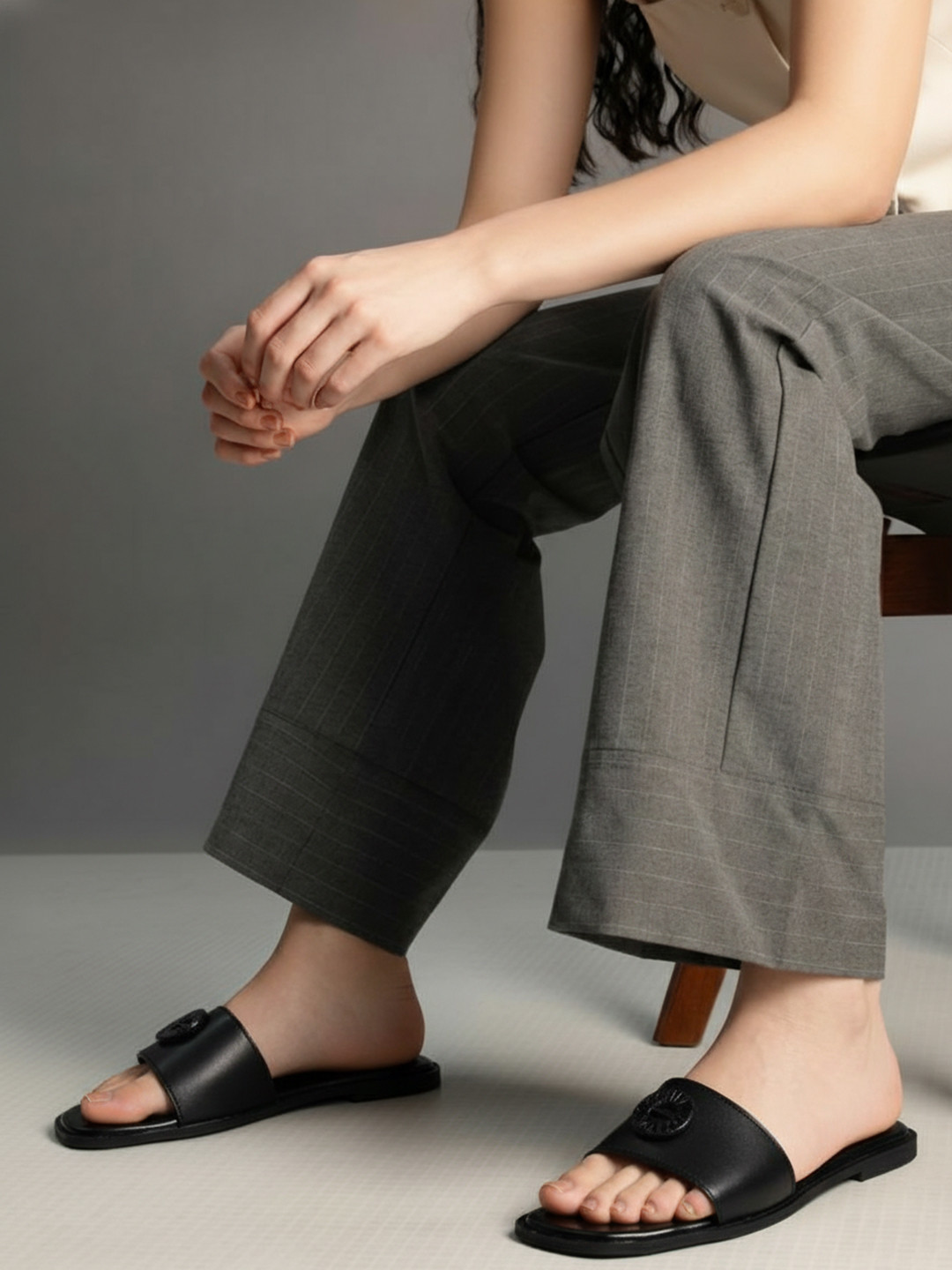 Kenneth Cole Women Open Toe Flats