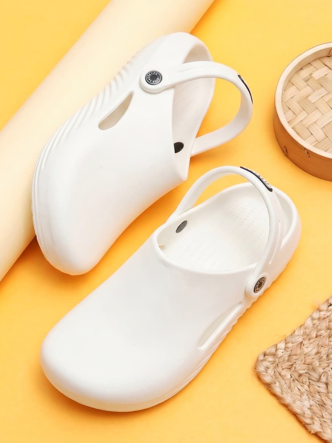 MILESTOE Men Clogs