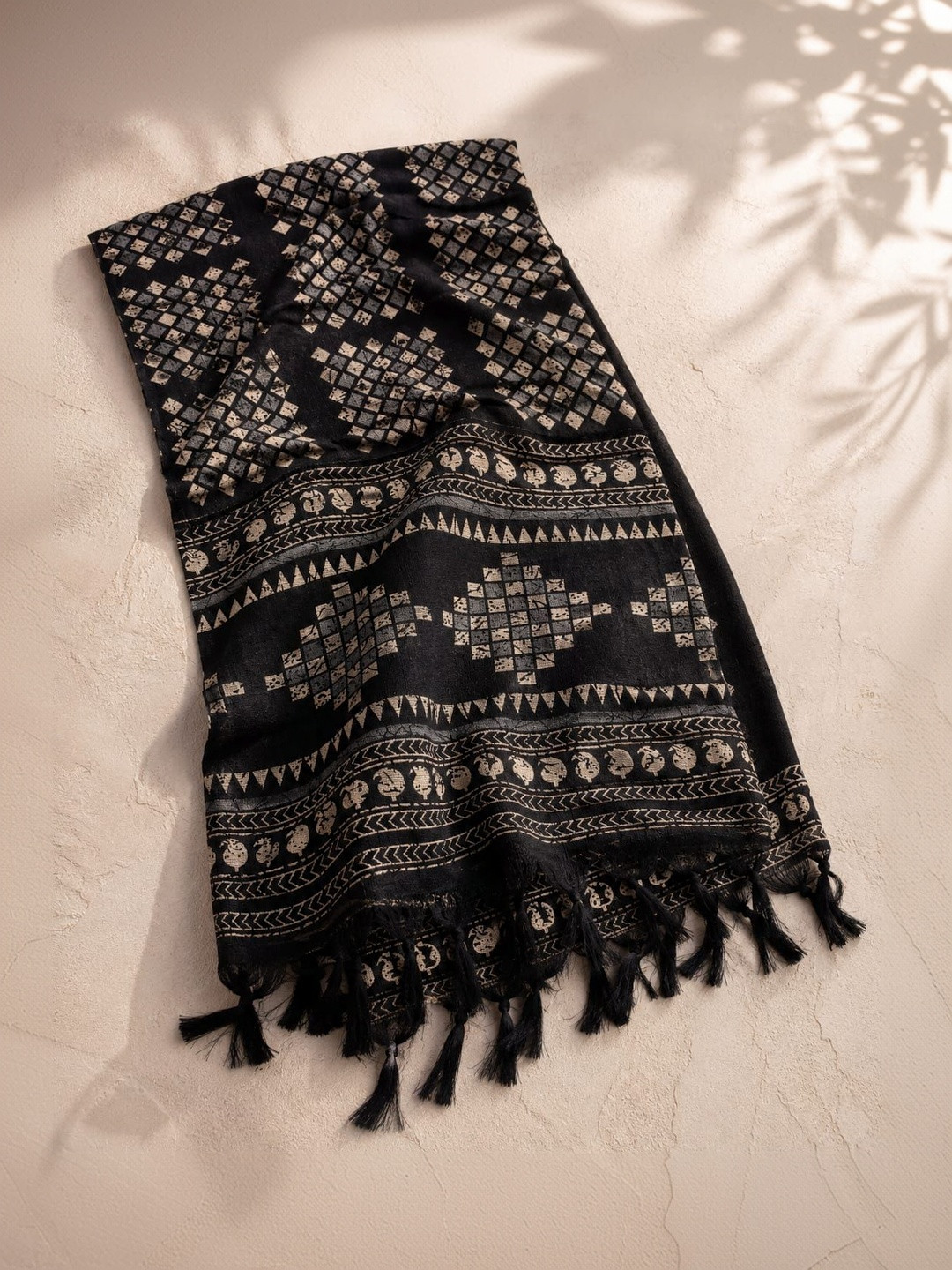 SAHINA DUPATTA Ethnic Motifs Printed Art Silk Block Print Dupatta