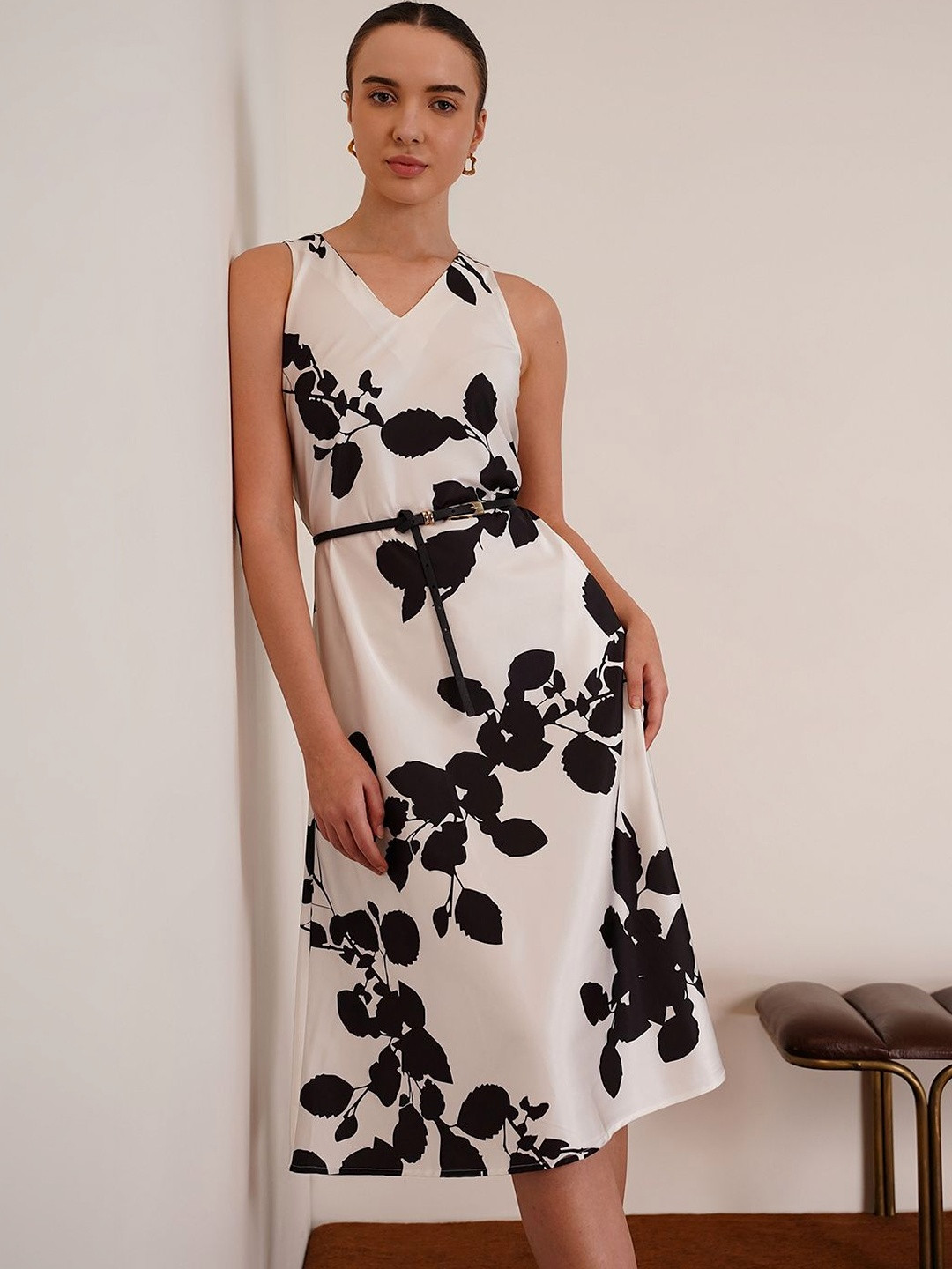 FABLE STREET Floral Printed Satin A-Line Midi Dress