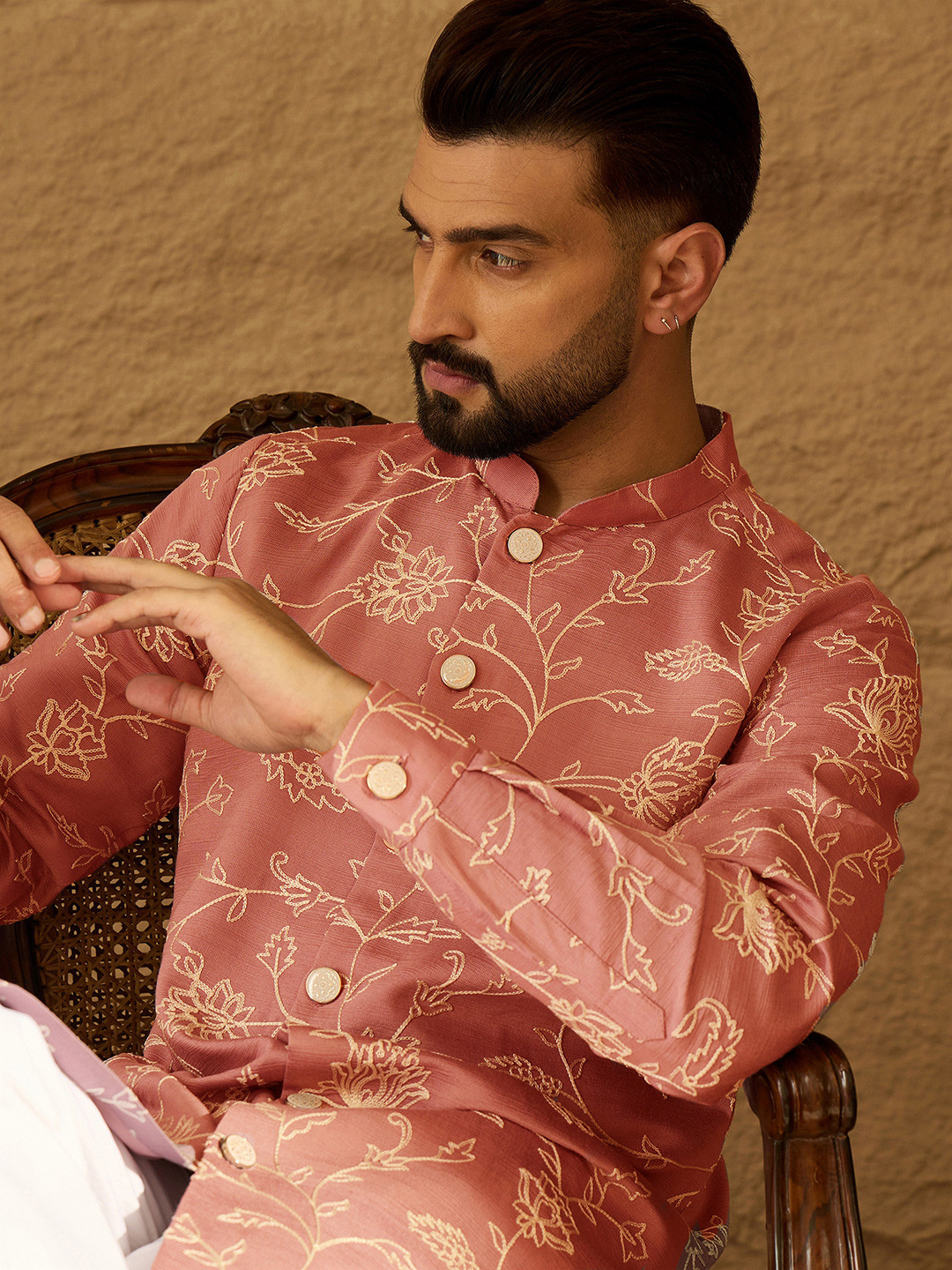 House of Pataudi Embroidered Mandarin Collar Calf Length Straight Kurta