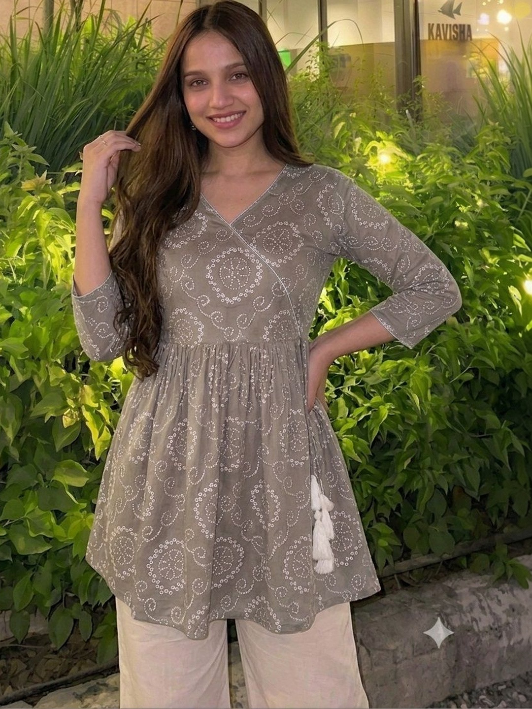 Vastrakaya Ethnic Motifs Printed V-Neck Pure Cotton Blend Angrakha Kurti