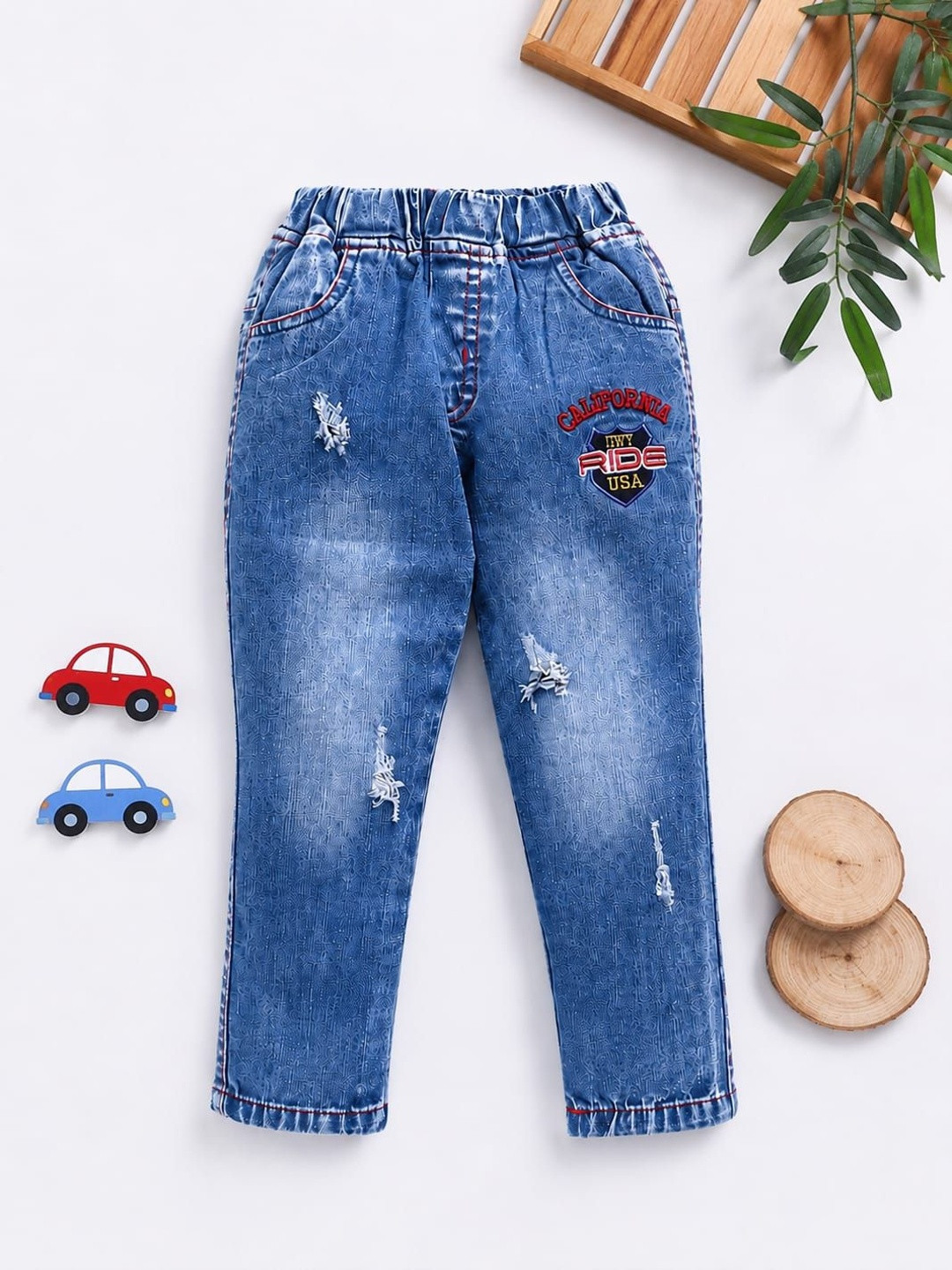 APPLEEYE Unisex Kids Comfort Regular Fit Mid-Rise Mildly Distressed Embroidered Jeans