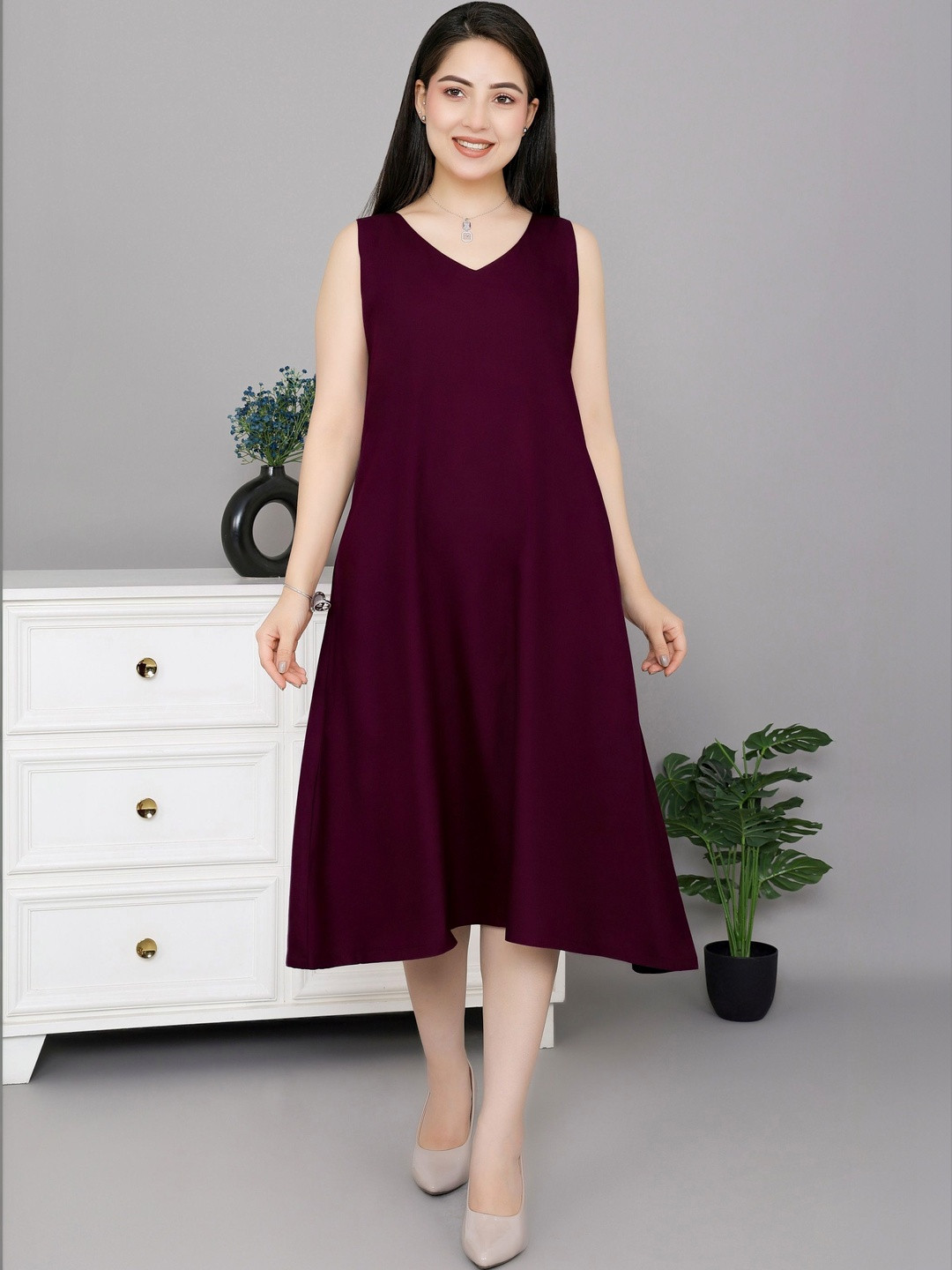 Mlada Women Solid Rayon A-Line Fit V-Neck Sleeveless Midi Dress with Pockets